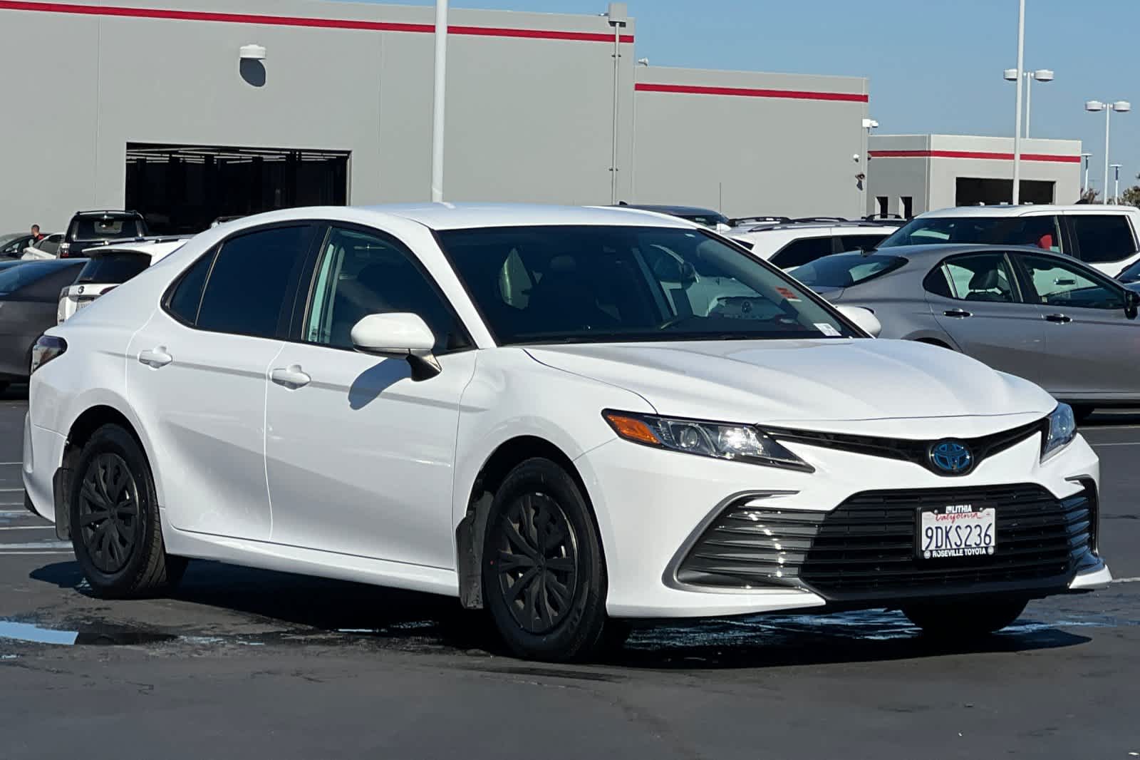 Thumbnail: 2023 Toyota Camry - 5