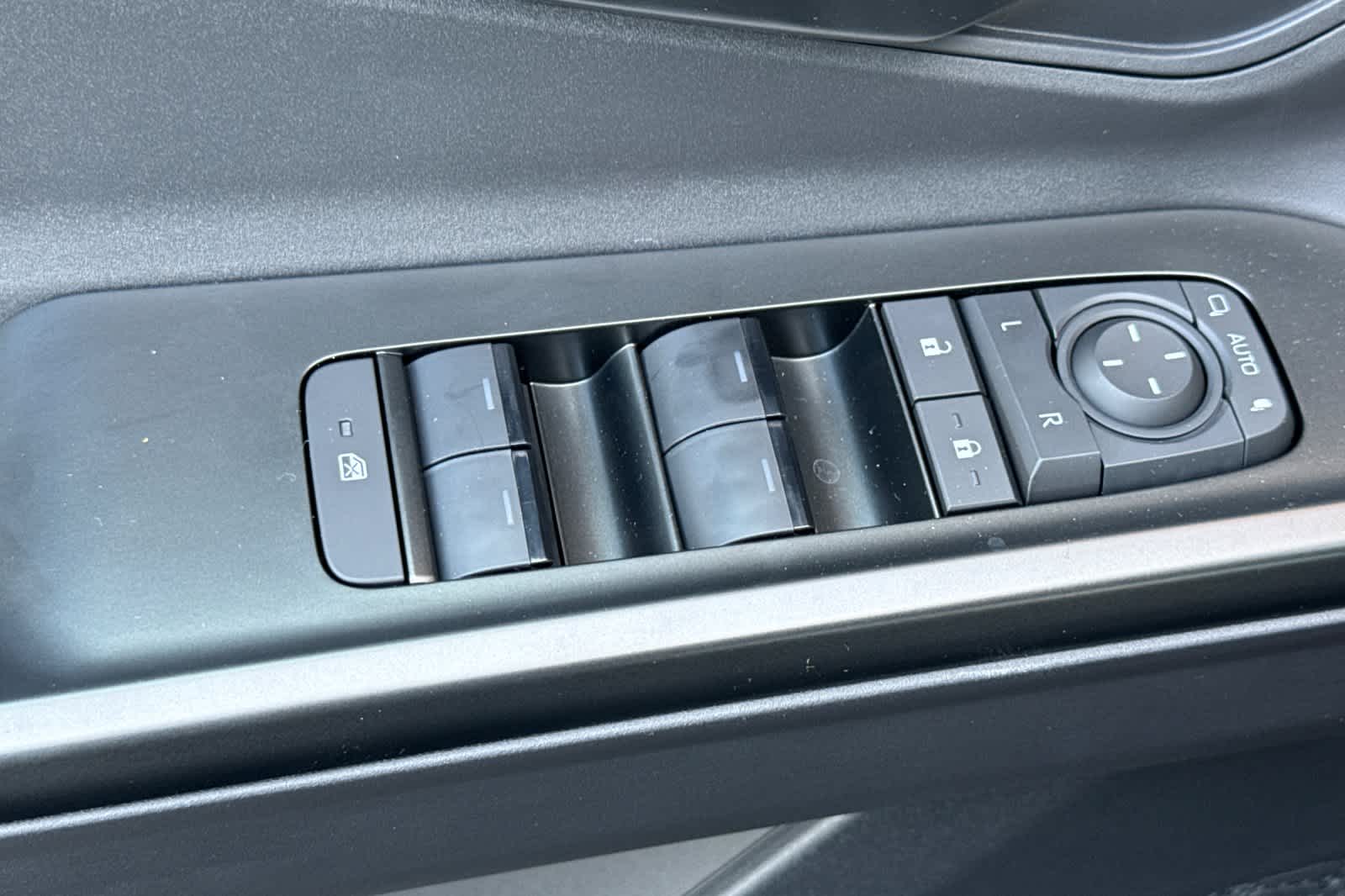 Thumbnail: 2026 Toyota bZ - 13