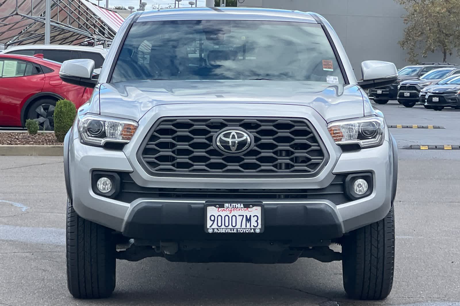 Thumbnail: 2022 Toyota Tacoma - 10