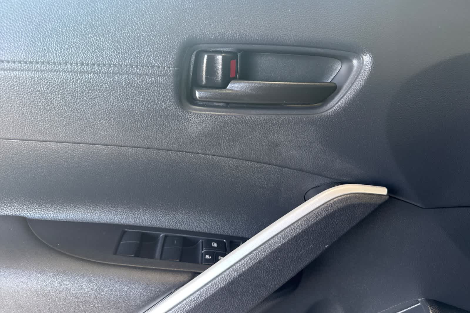 Thumbnail: 2024 Toyota Corolla Cross - 12