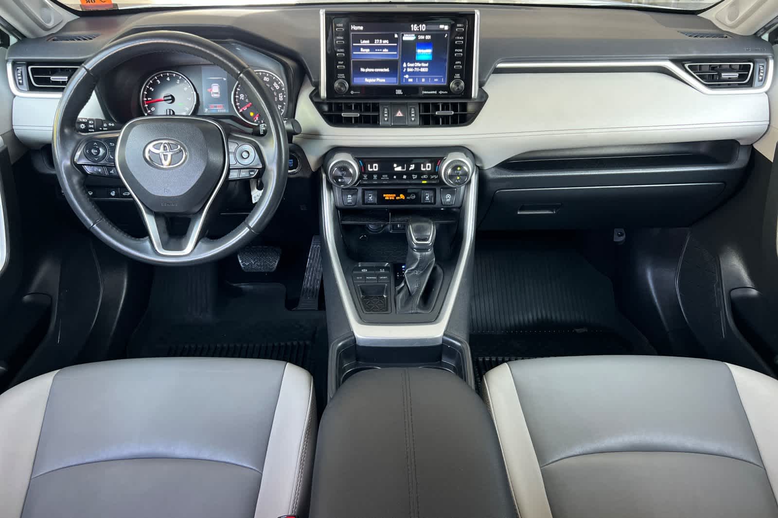 Thumbnail: 2021 Toyota RAV4 - 3