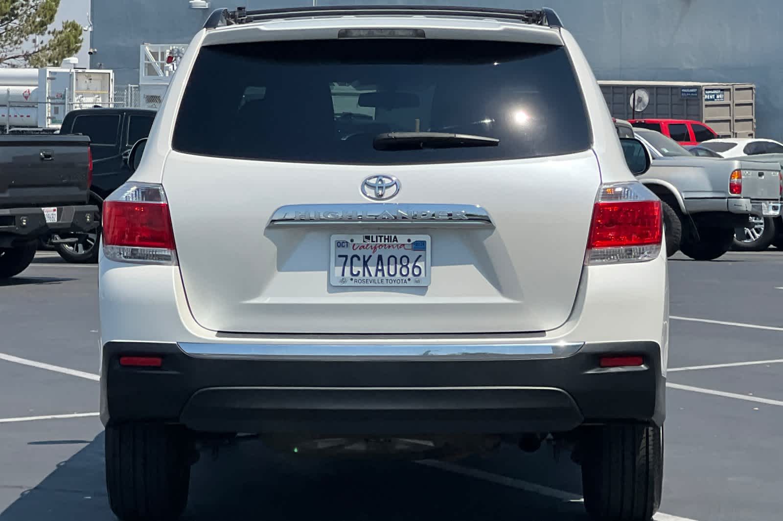 Thumbnail: 2013 Toyota Highlander - 8