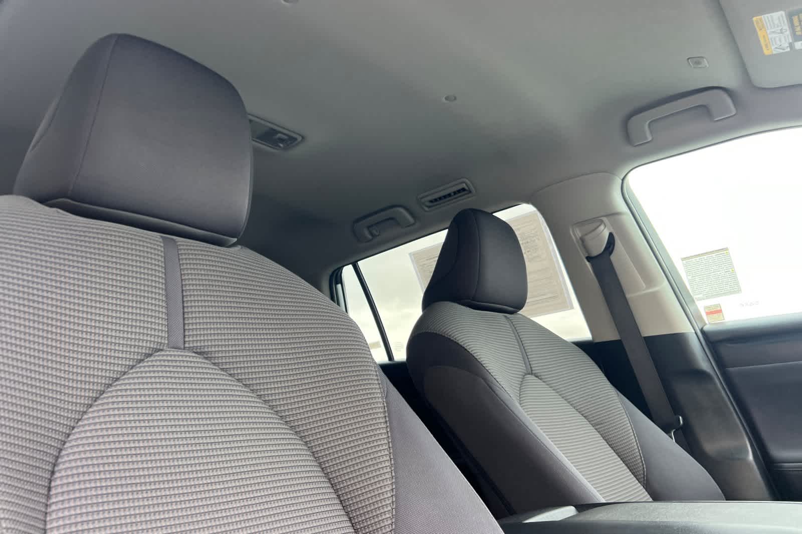 Thumbnail: 2024 Toyota Highlander - 19