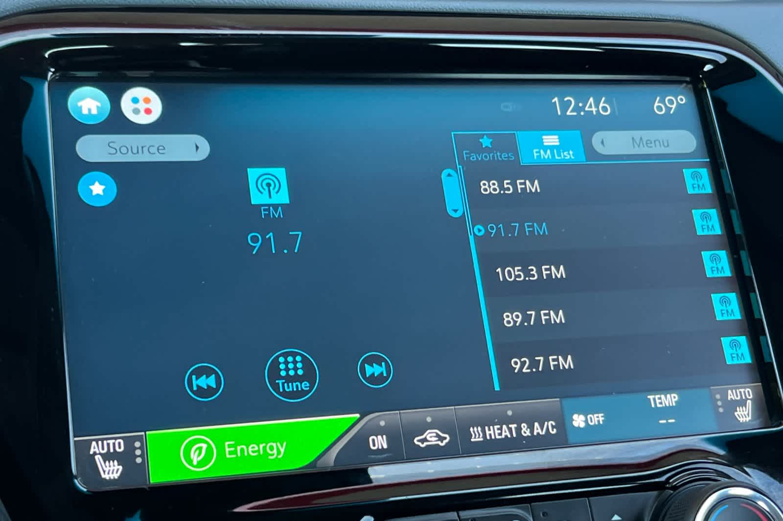 Thumbnail: 2017 Chevrolet Bolt EV - 20