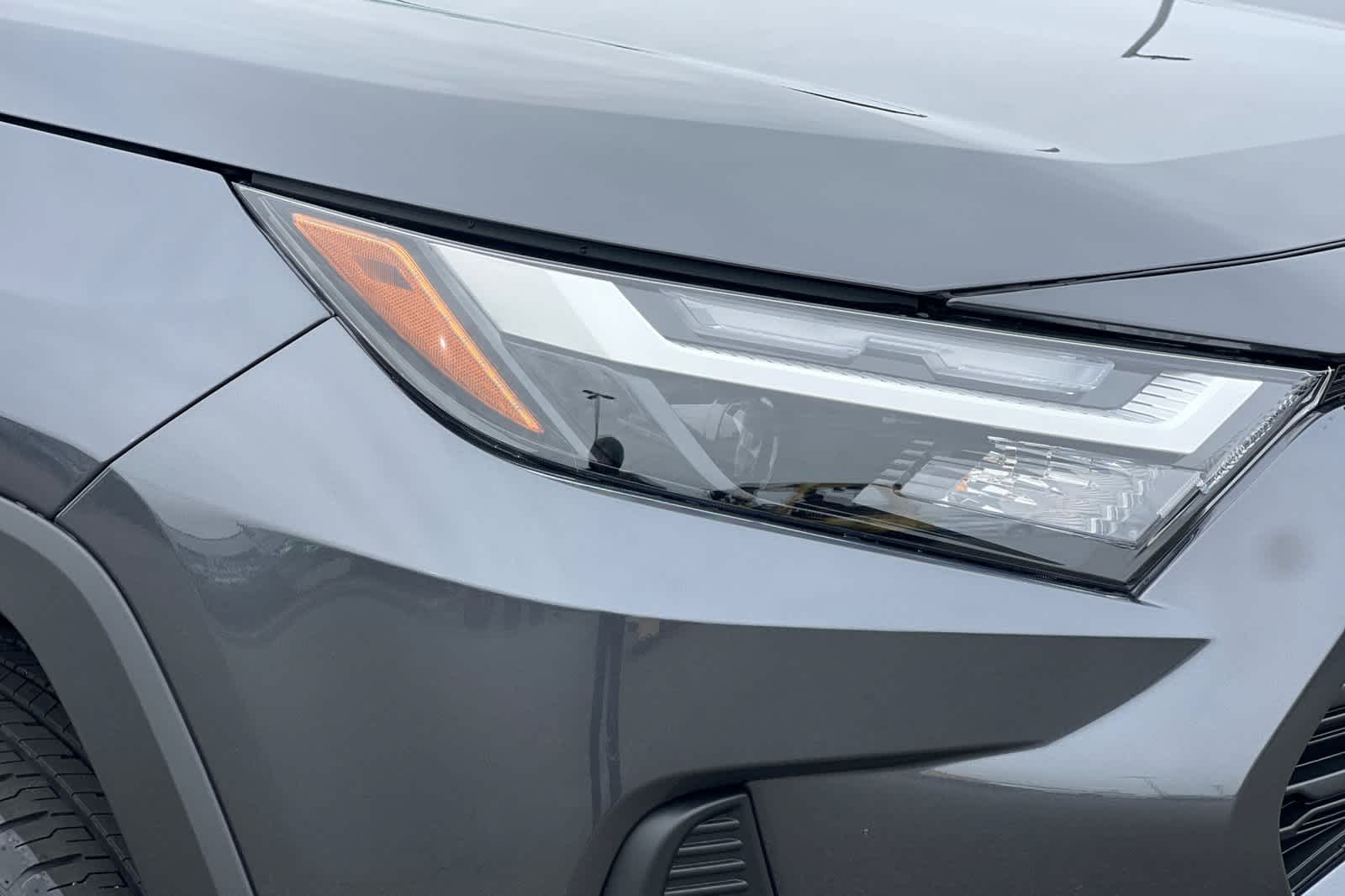 Thumbnail: 2025 Toyota RAV4 - 25