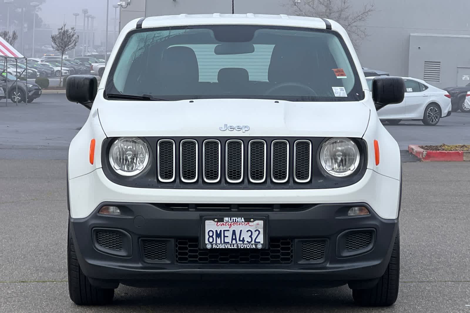 Thumbnail: 2017 Jeep Renegade - 10