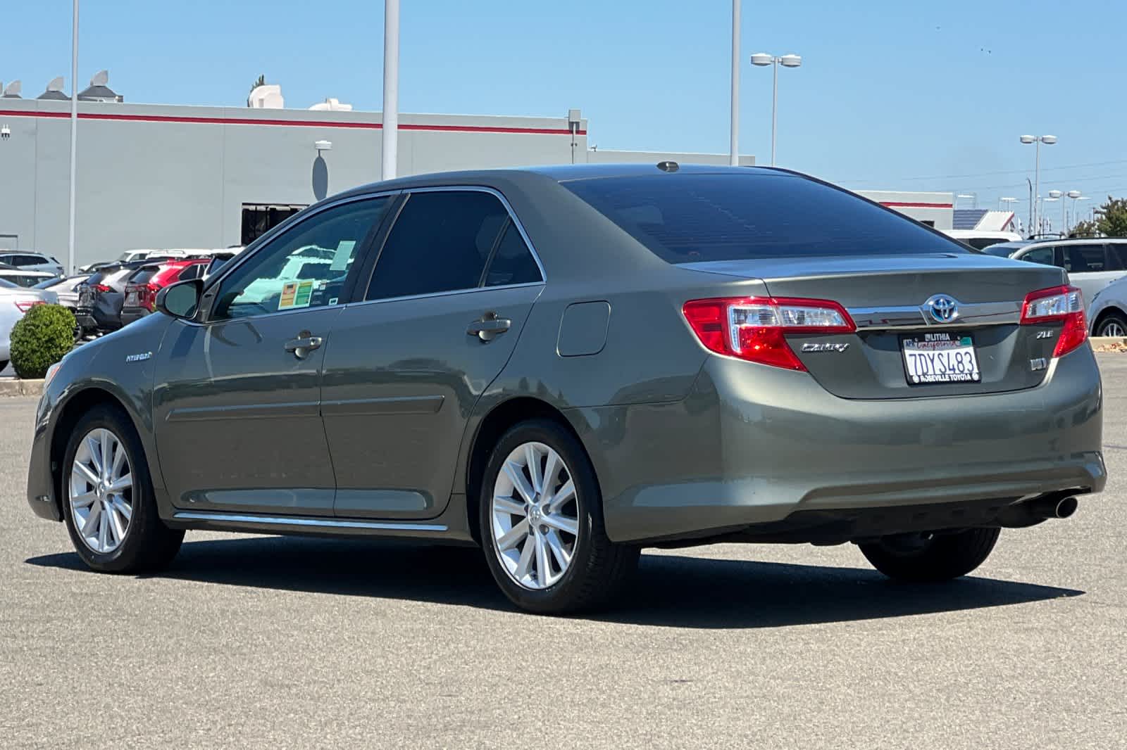 Thumbnail: 2014 Toyota Camry - 7