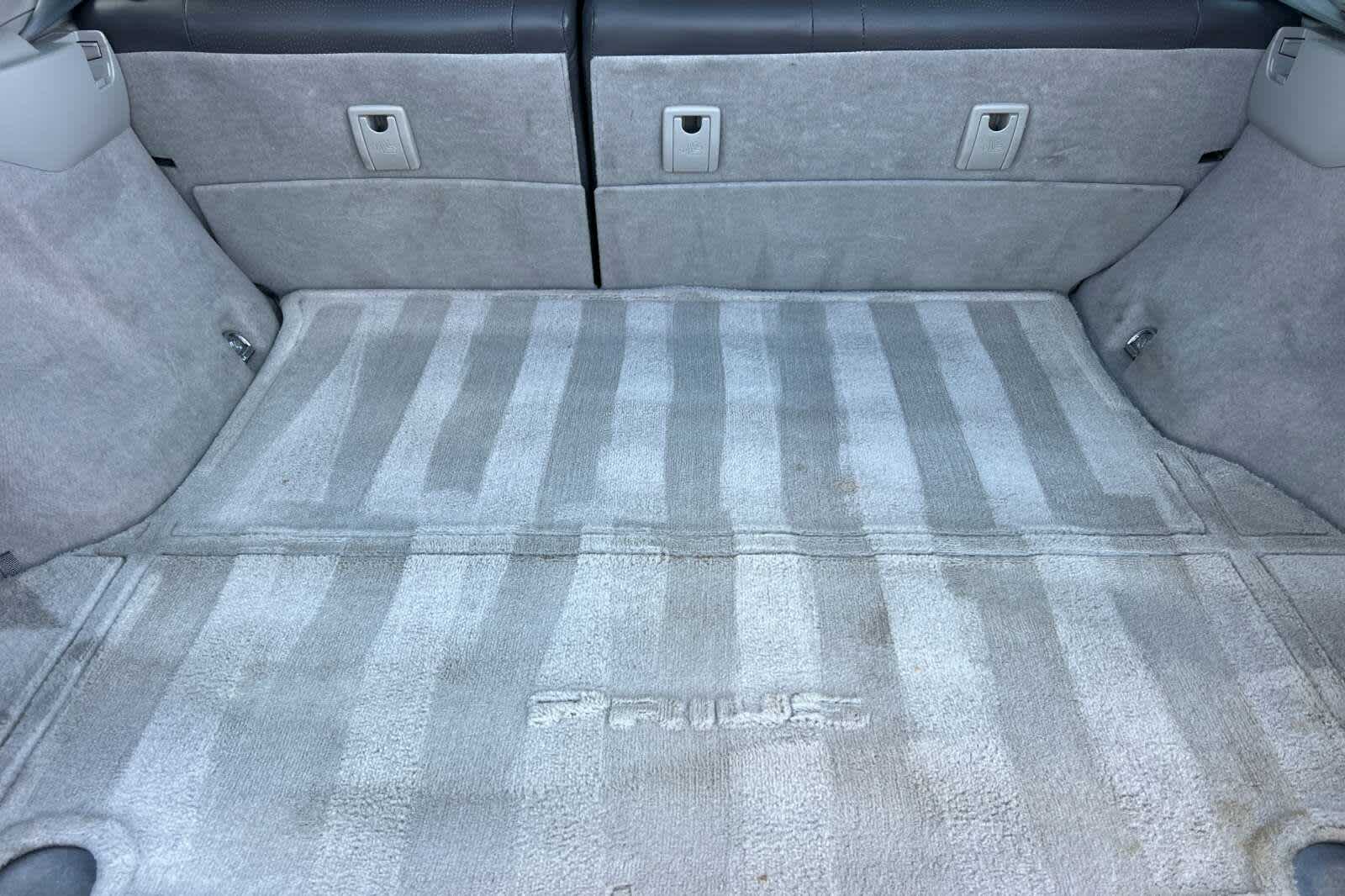 Thumbnail: 2011 Toyota Prius - 15