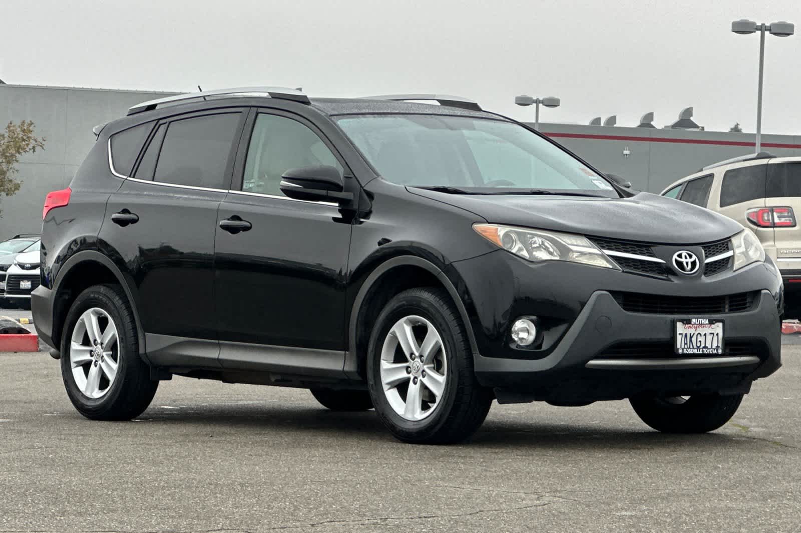 Thumbnail: 2013 Toyota RAV4 - 5