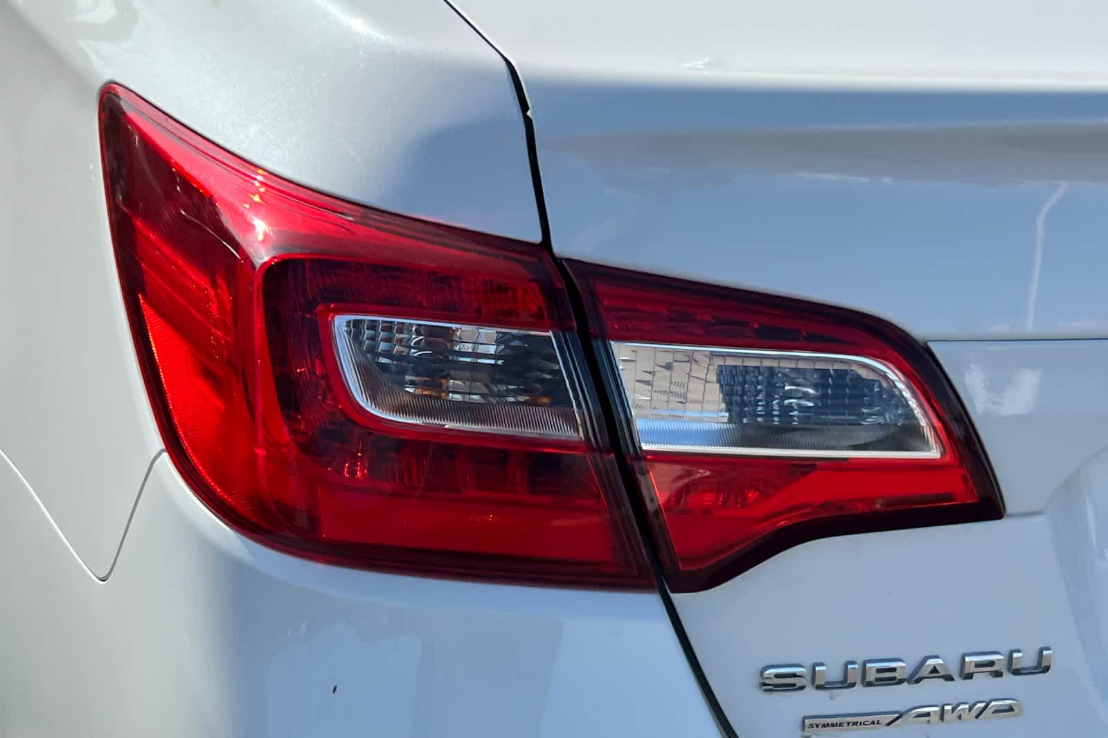 2017 Subaru Legacy Premium 14
