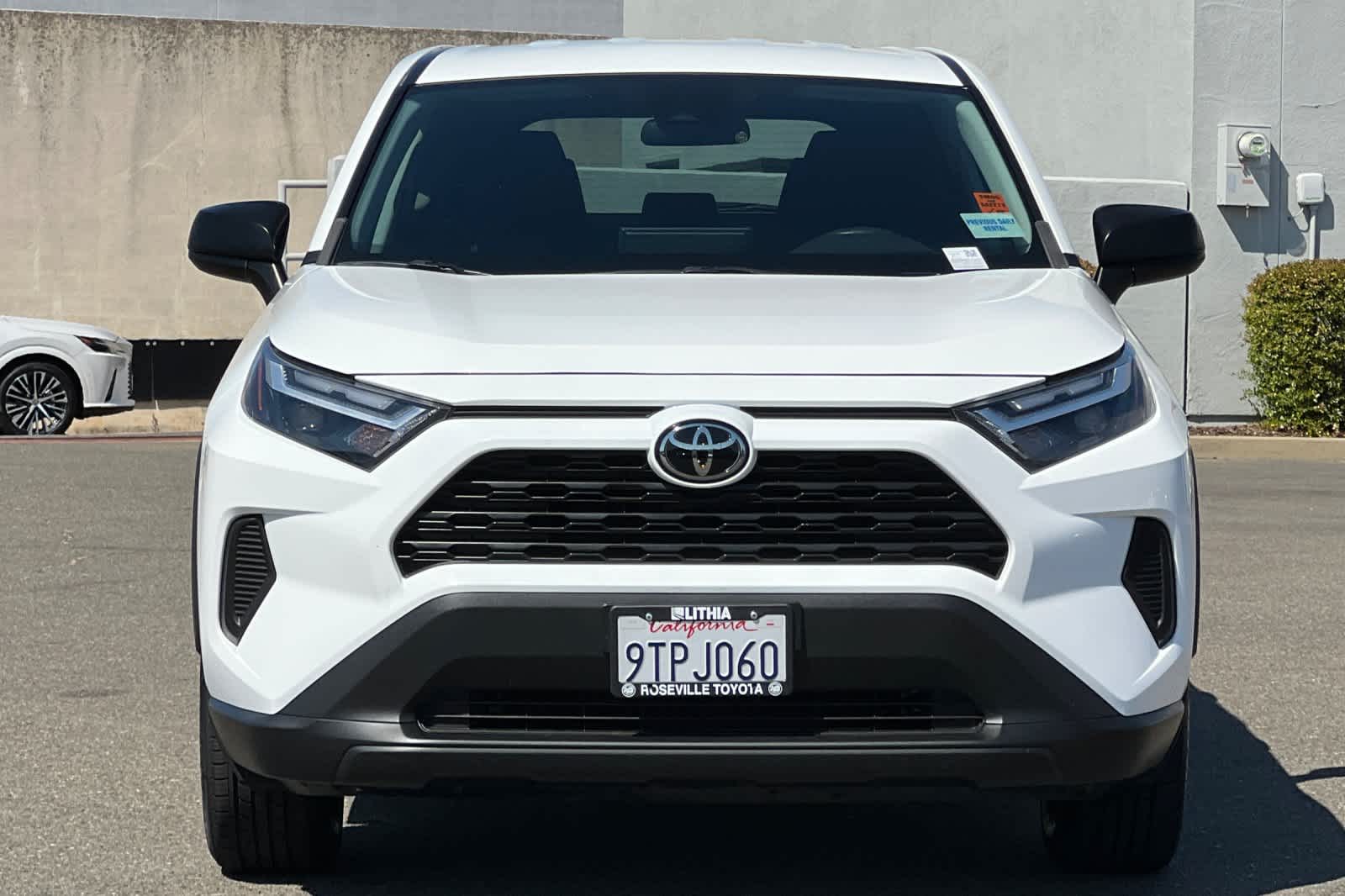 Thumbnail: 2023 Toyota RAV4 - 10