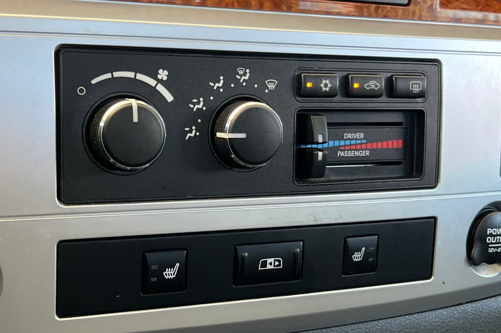 Thumbnail: 2007 Dodge Ram 1500 - 22