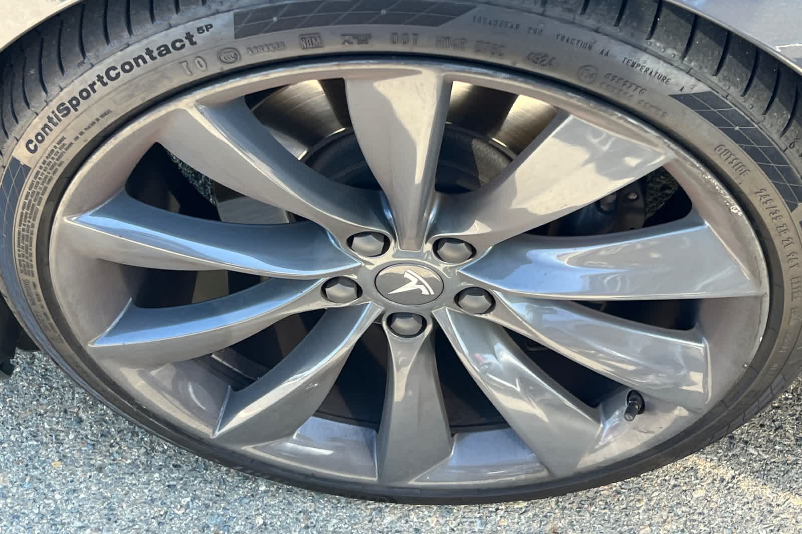 Thumbnail: 2015 Tesla Model S - 10