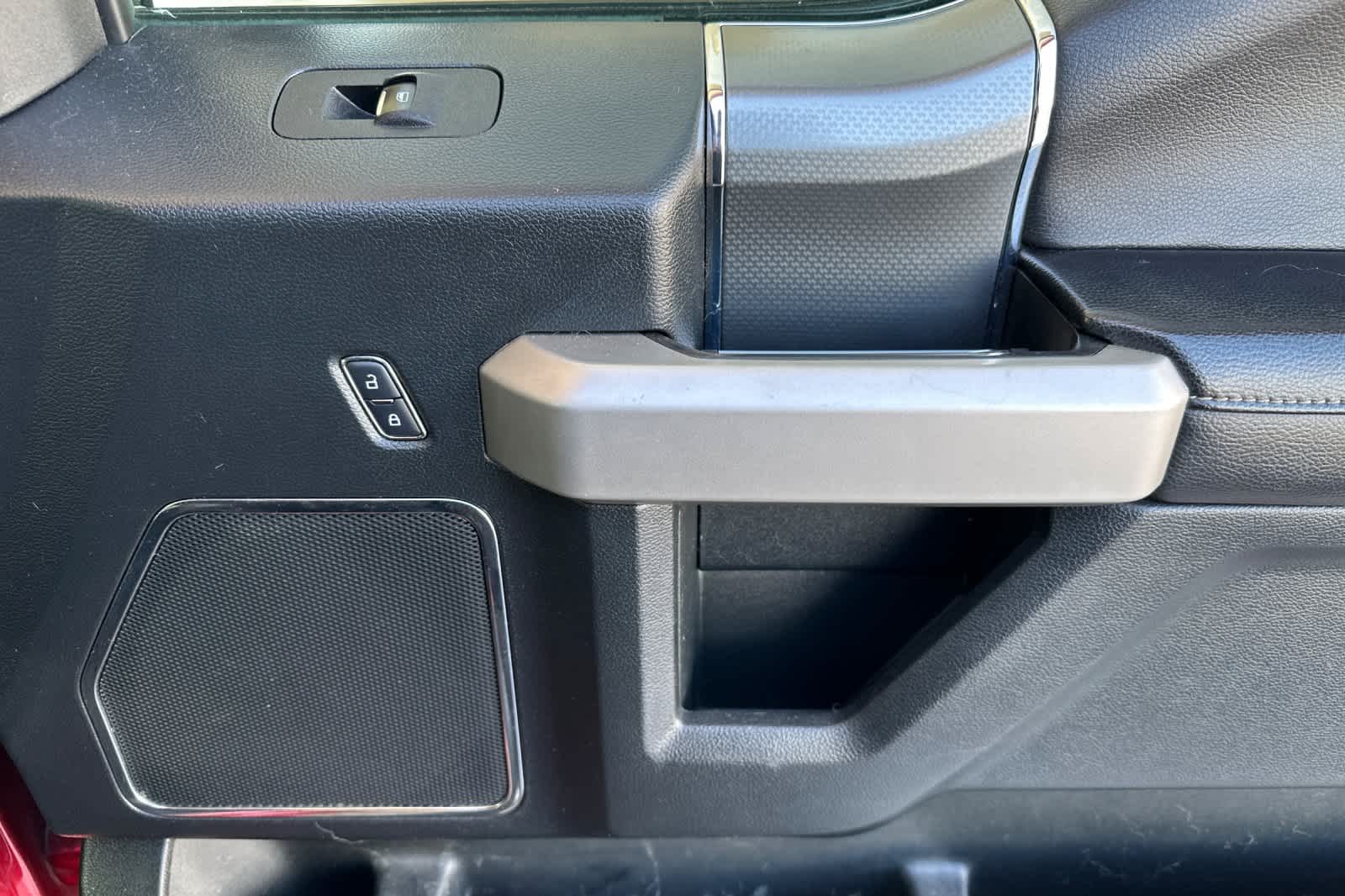 Thumbnail: 2015 Ford F-150 - 18