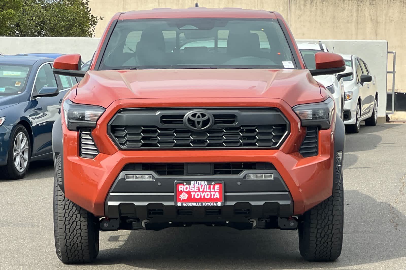 Thumbnail: 2025 Toyota Tacoma - 10