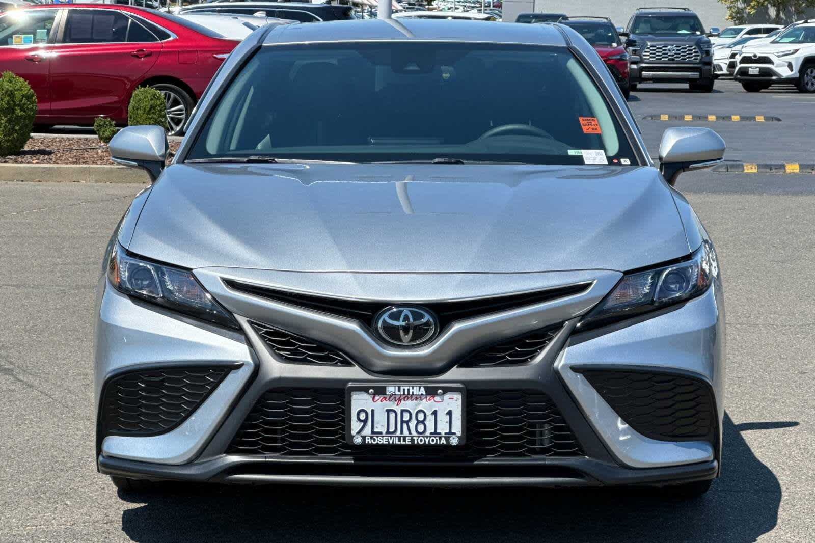 Thumbnail: 2024 Toyota Camry - 10
