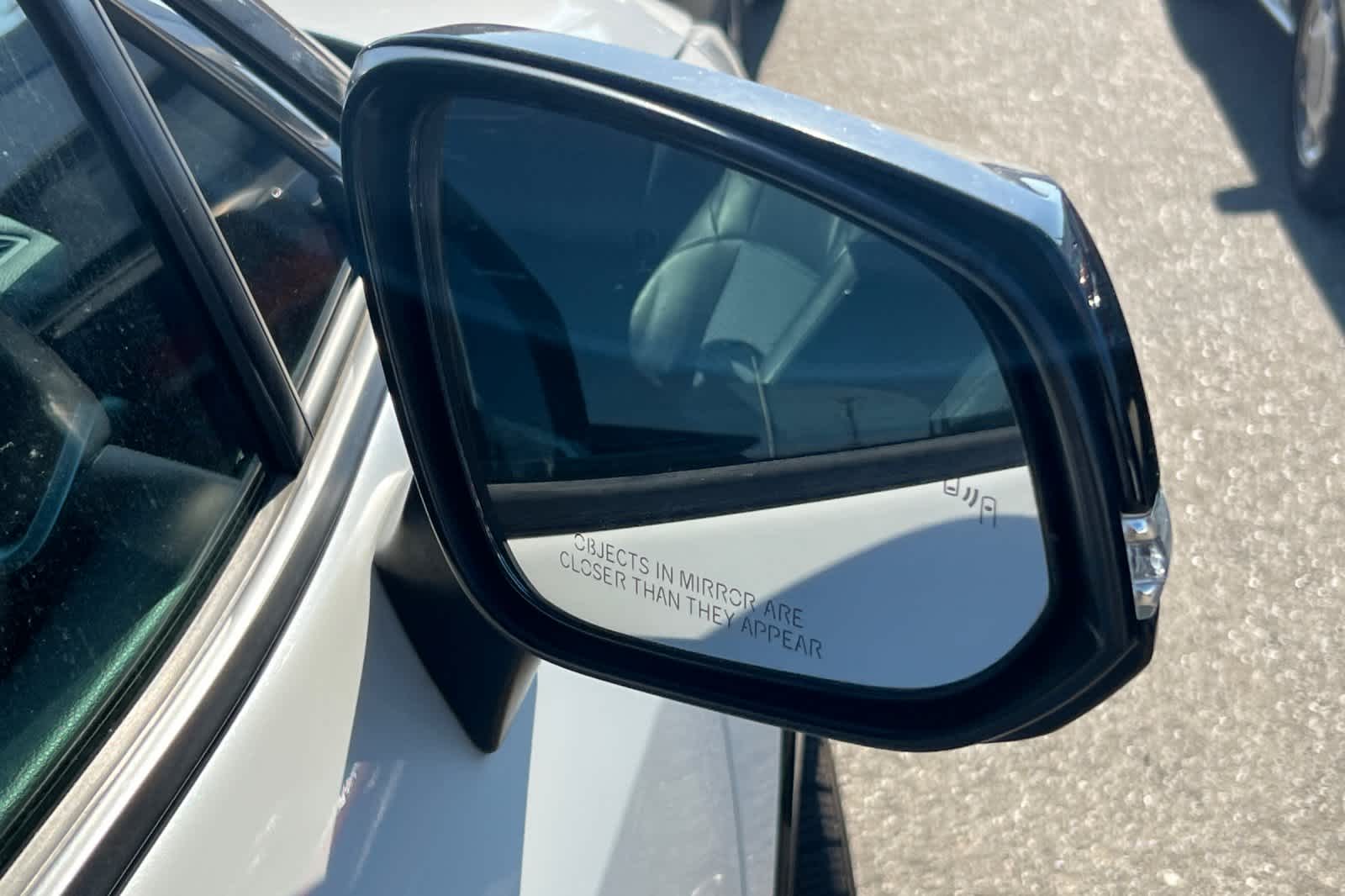 2019 Toyota RAV4 XSE 13