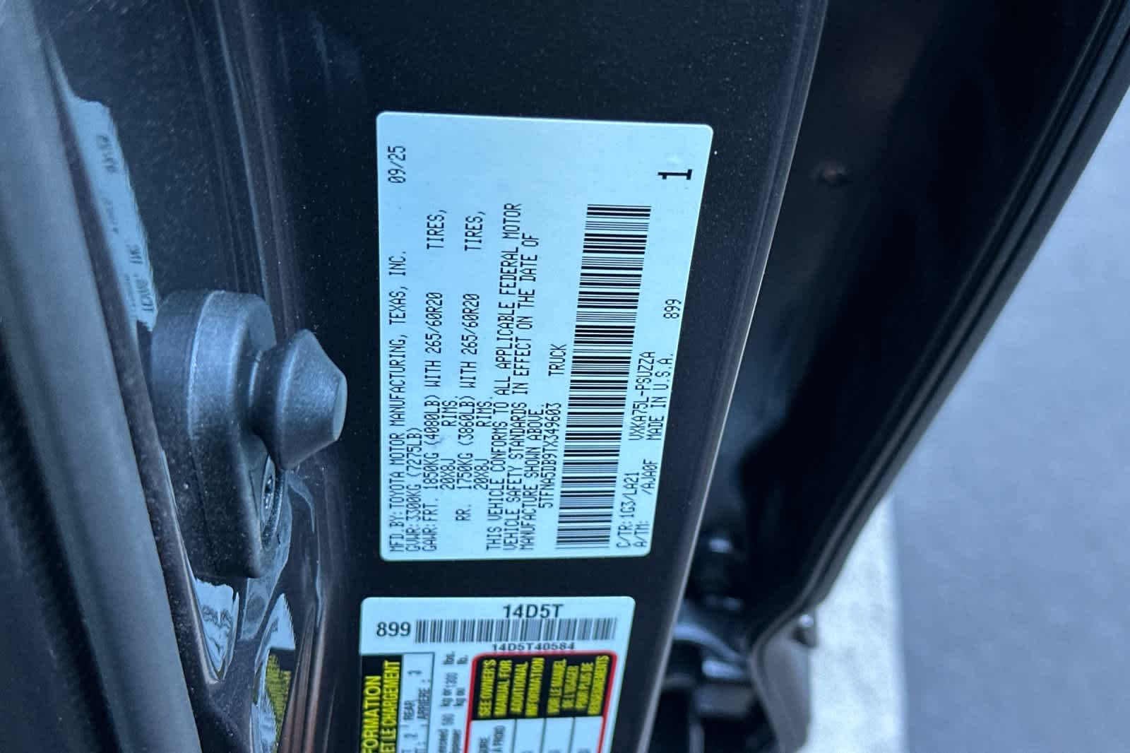 Thumbnail: 2026 Toyota Tundra - 32