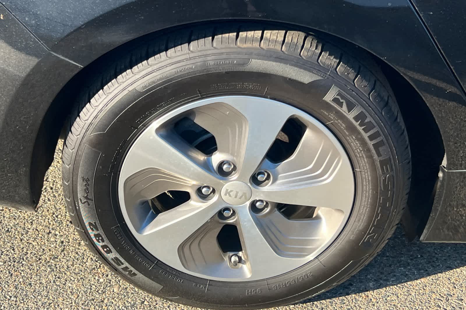 Thumbnail: 2014 Kia Optima - 14