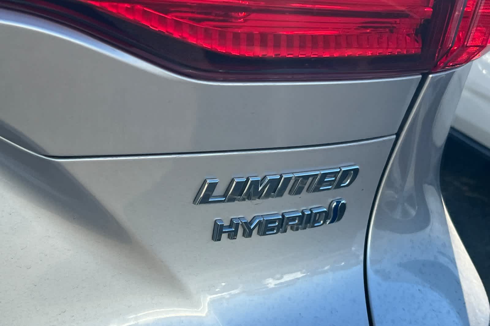 Thumbnail: 2021 Toyota Venza - 7