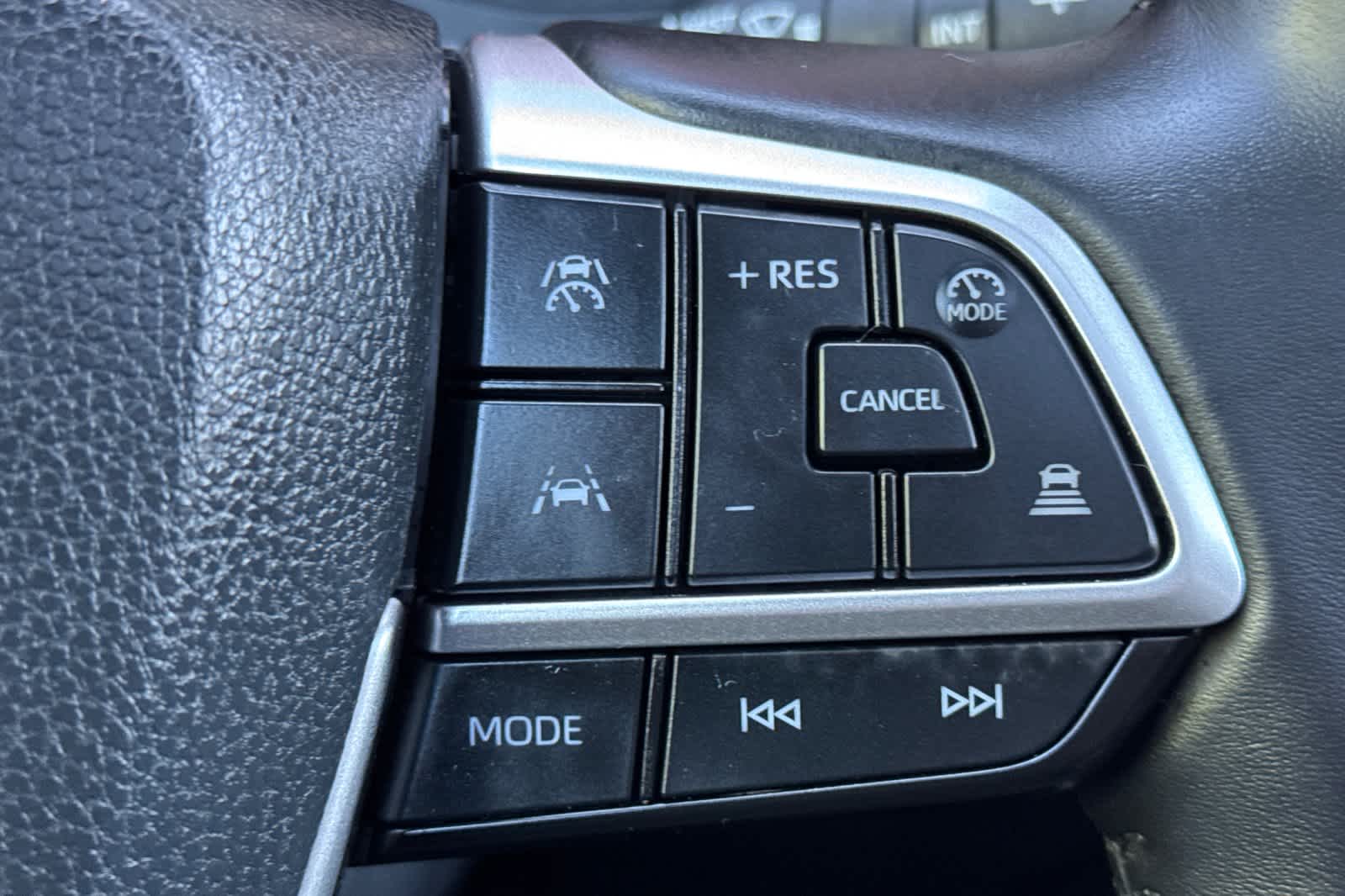 Thumbnail: 2024 Toyota Grand Highlander - 28