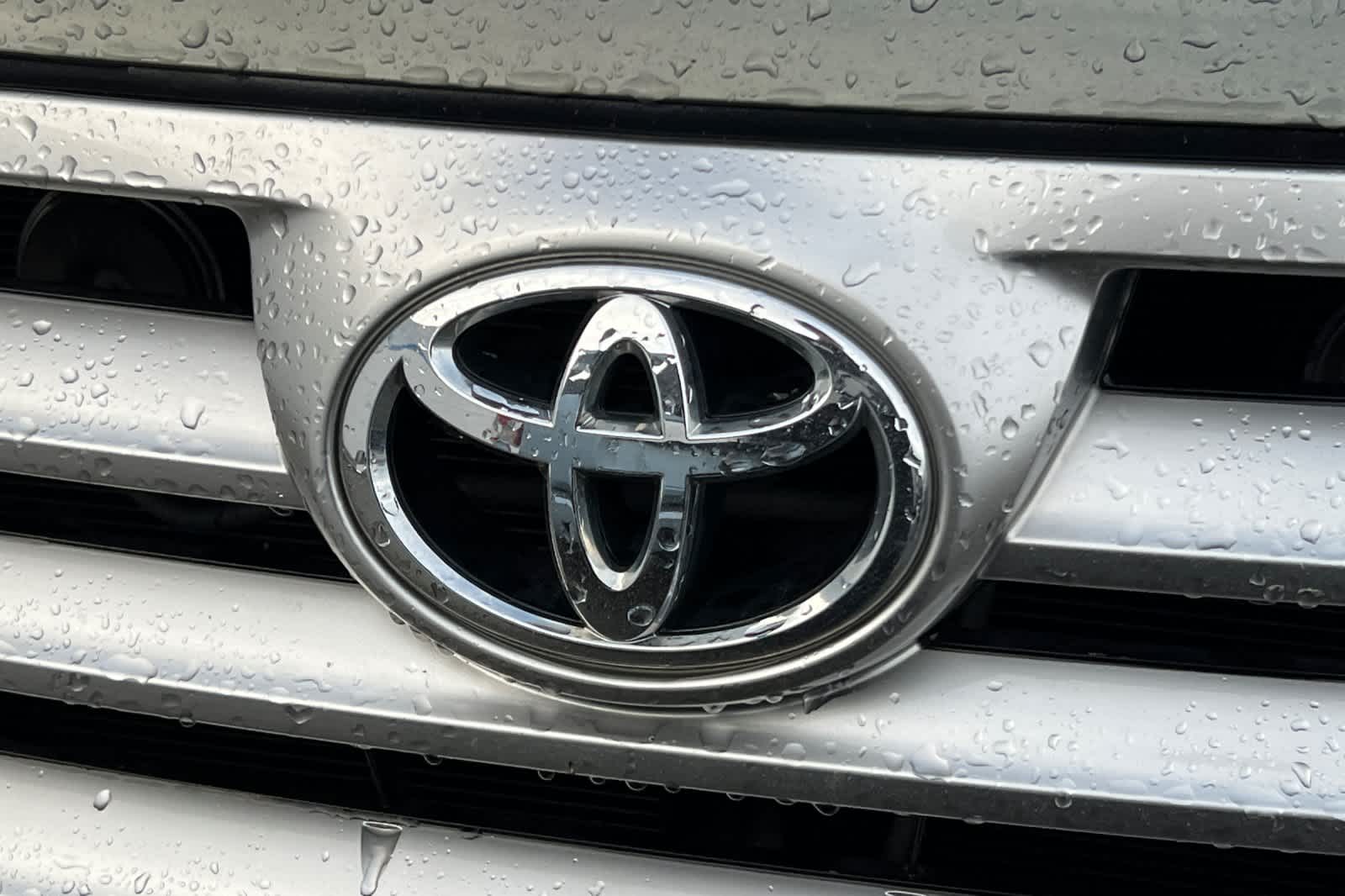 Thumbnail: 2011 Toyota Highlander - 9