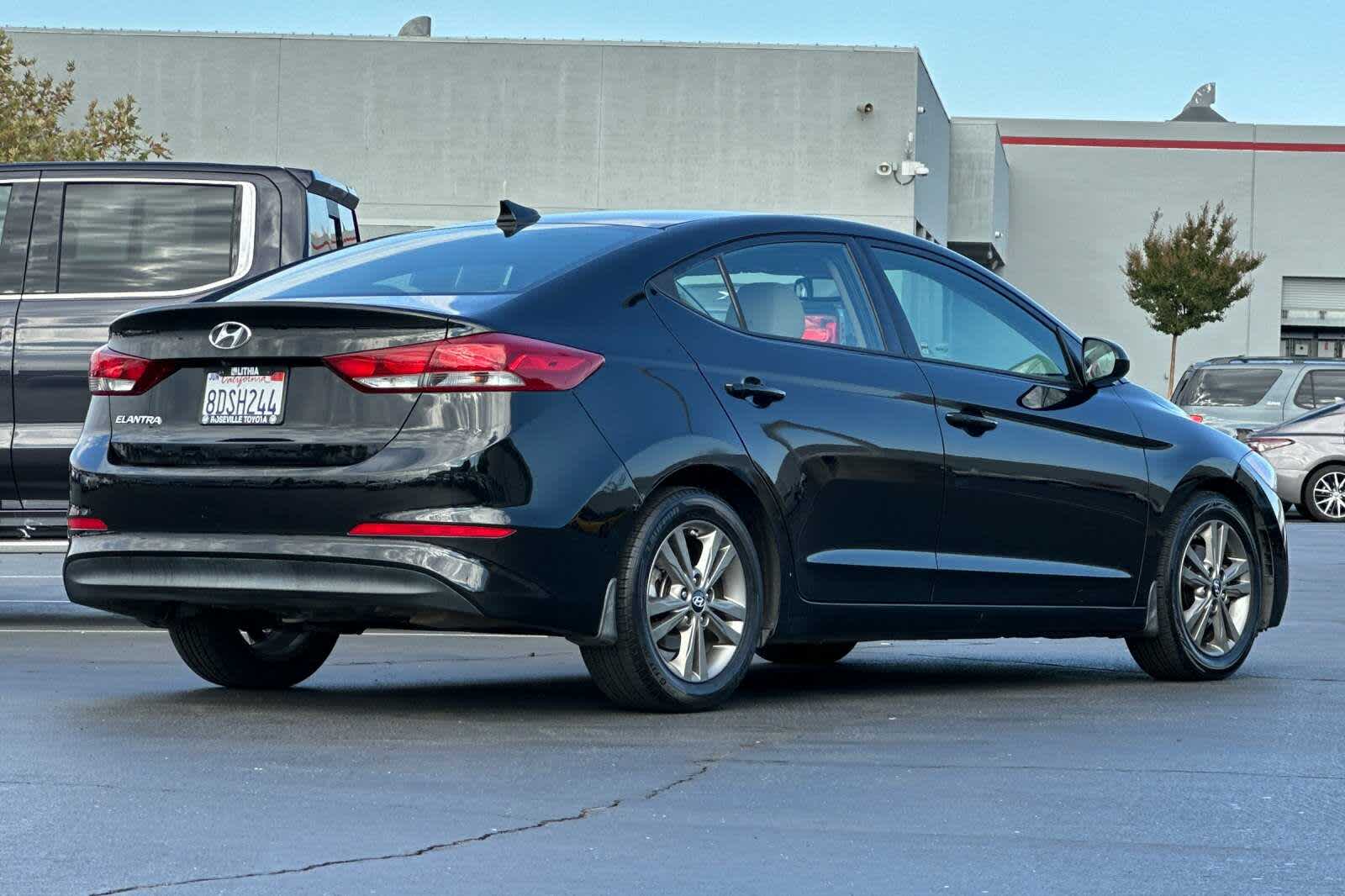 Thumbnail: 2018 Hyundai Elantra - 2