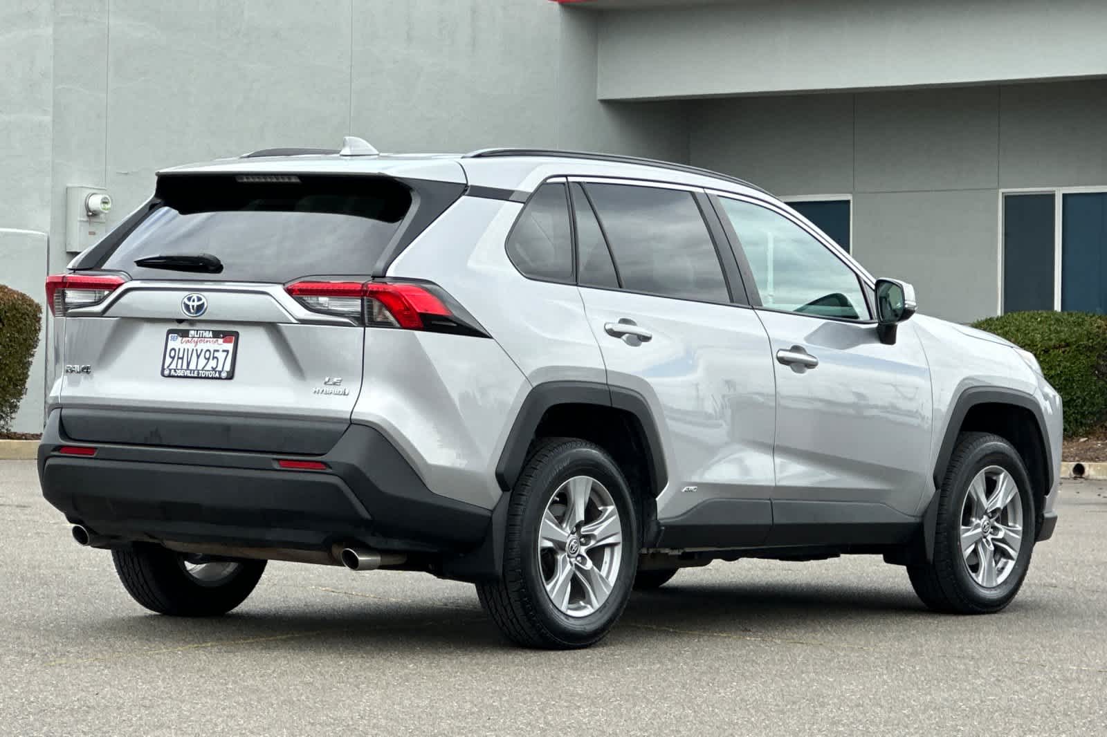Thumbnail: 2022 Toyota RAV4 - 2