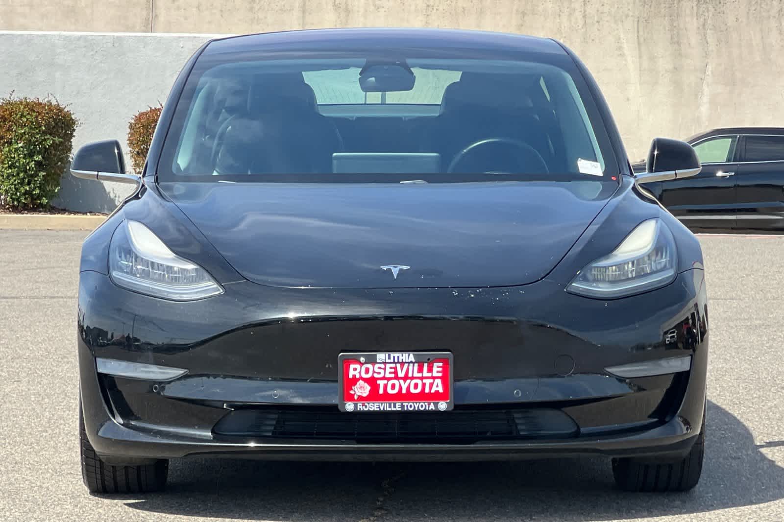 Thumbnail: 2019 Tesla Model 3 - 10
