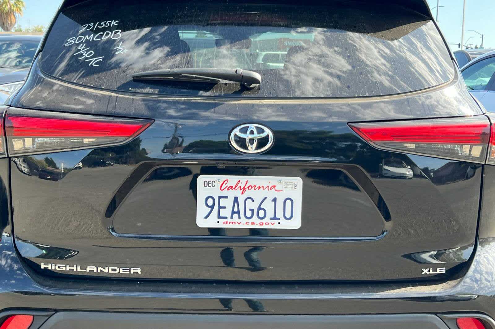 Thumbnail: 2023 Toyota Highlander - 16