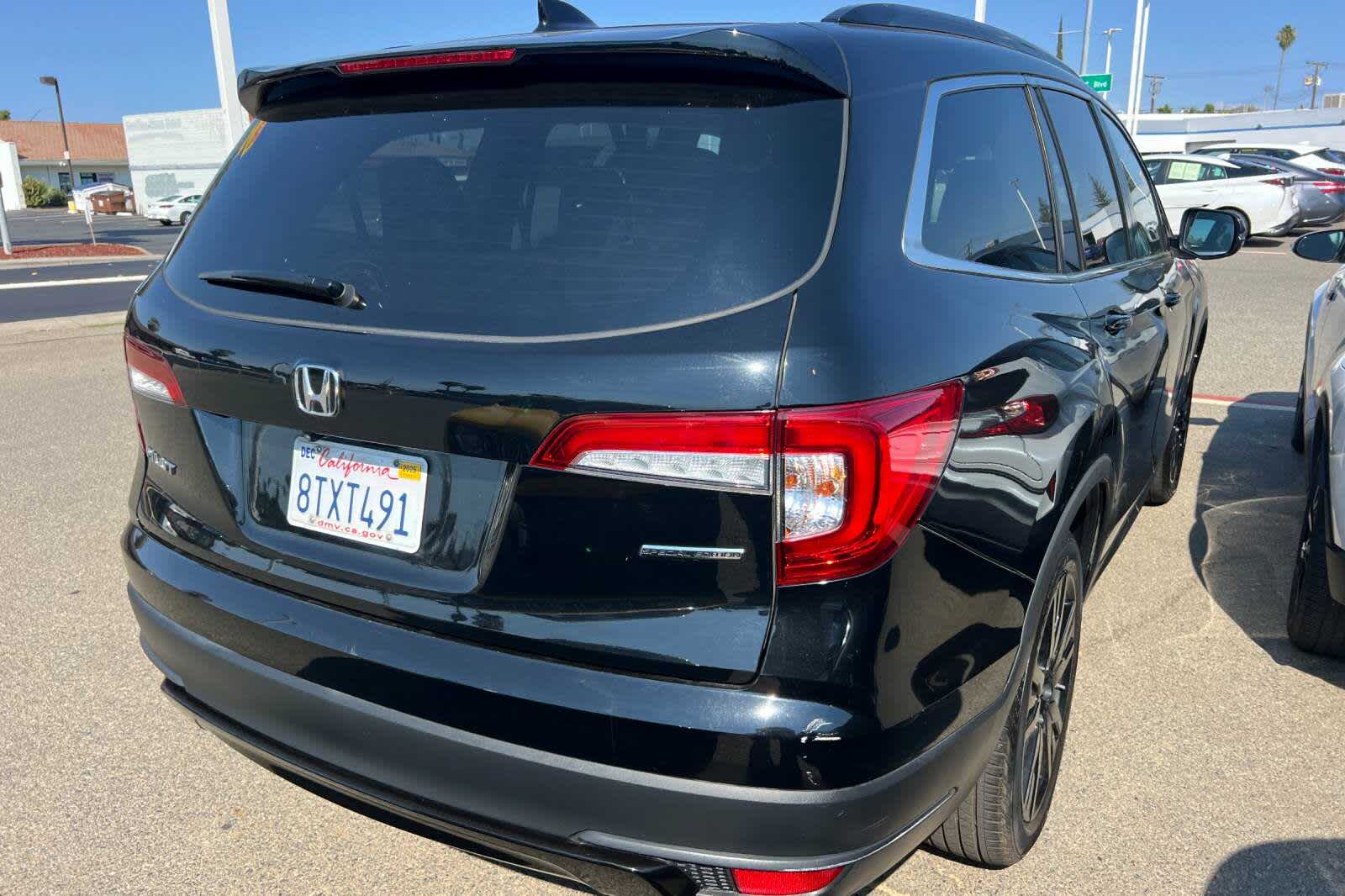 Thumbnail: 2021 Honda Pilot - 2