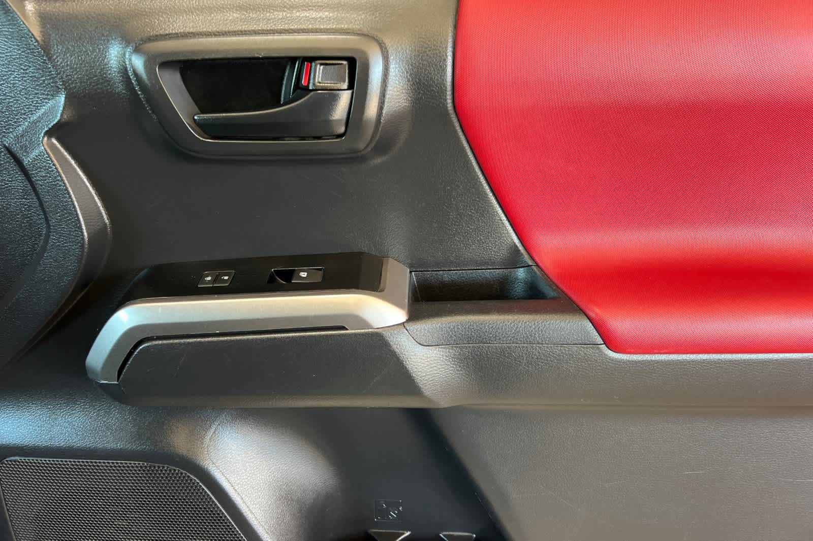 Thumbnail: 2023 Toyota Tacoma - 17