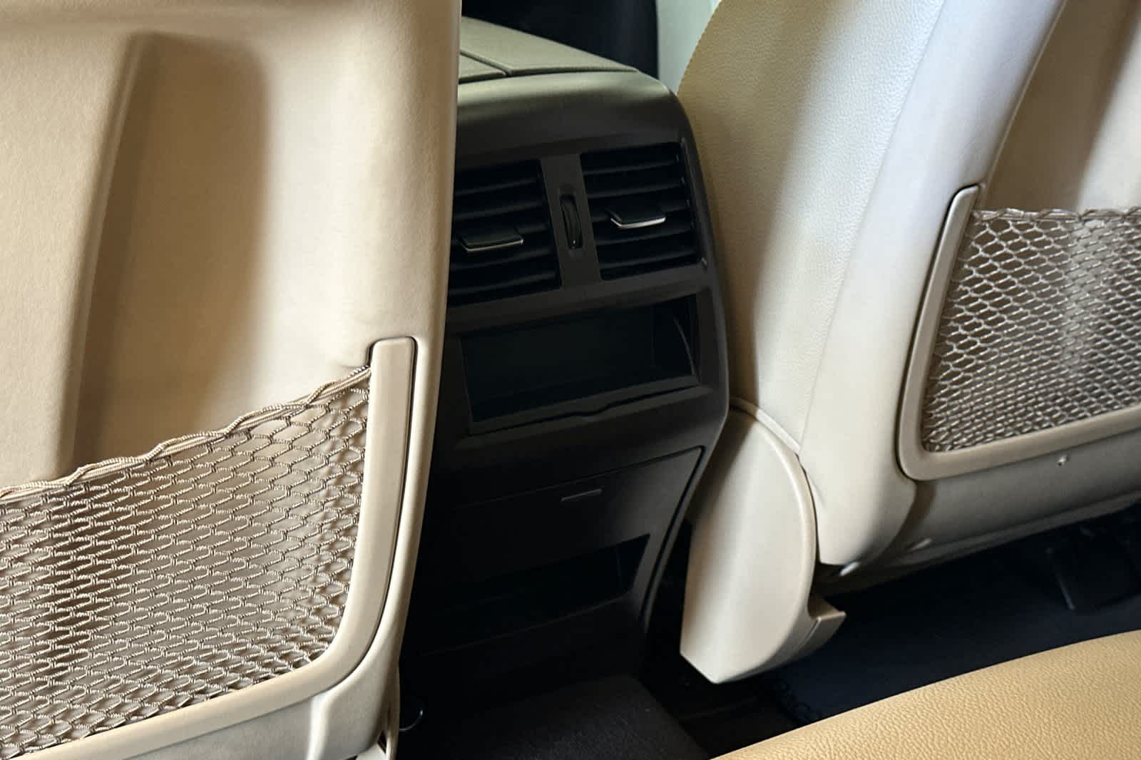 Thumbnail: 2016 Mercedes-Benz GLE - 14