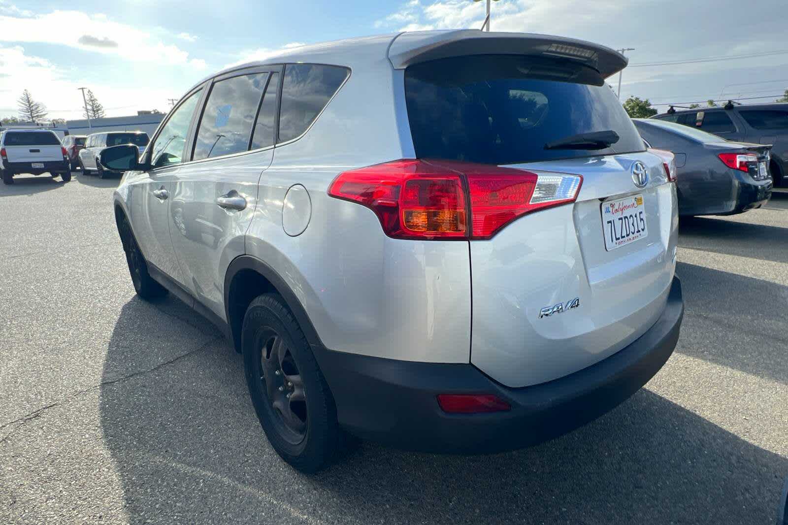 2013 Toyota RAV4 LE 5