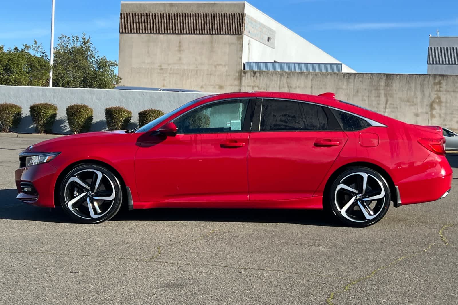 Thumbnail: 2019 Honda Accord - 9