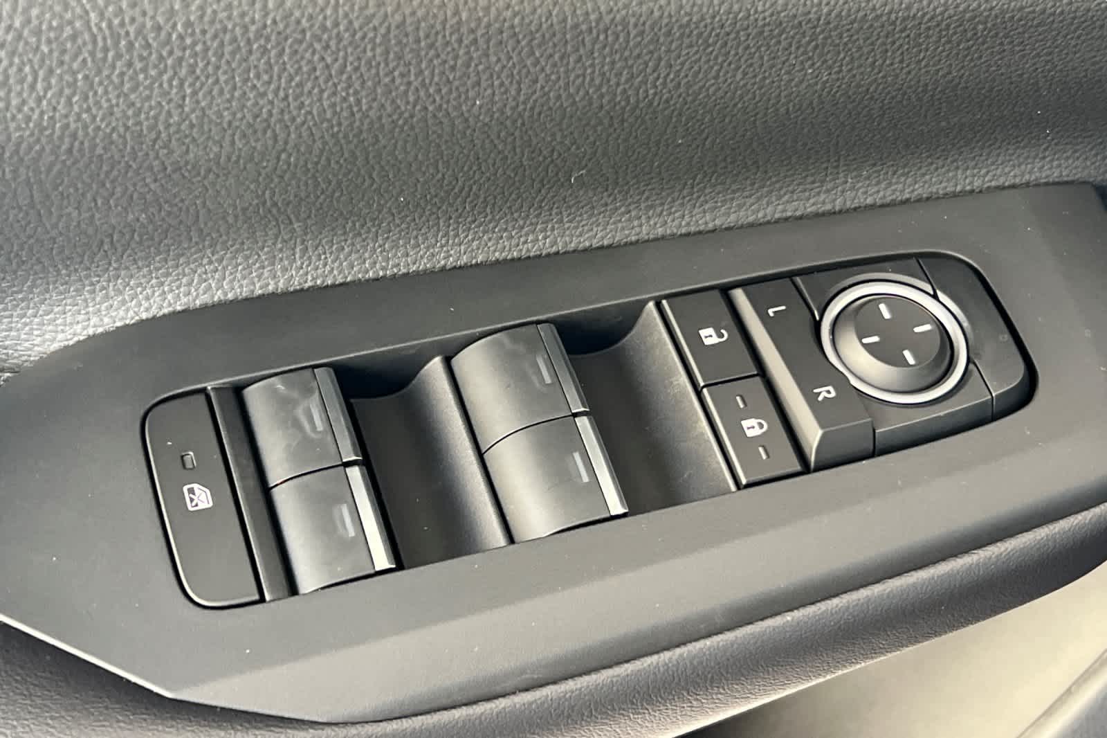 Thumbnail: 2026 Toyota Prius - 13