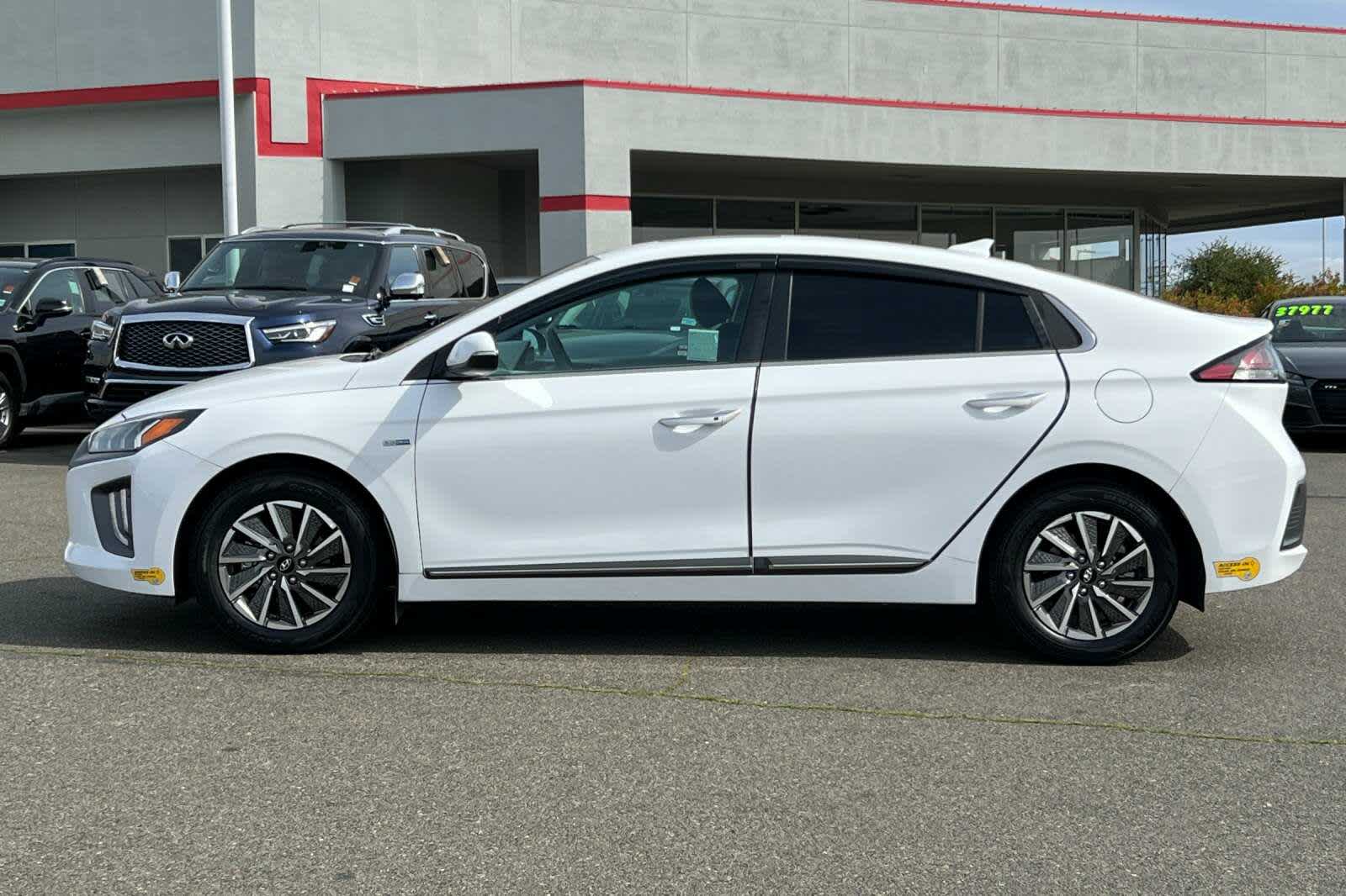 2020 Hyundai Ioniq Limited 9