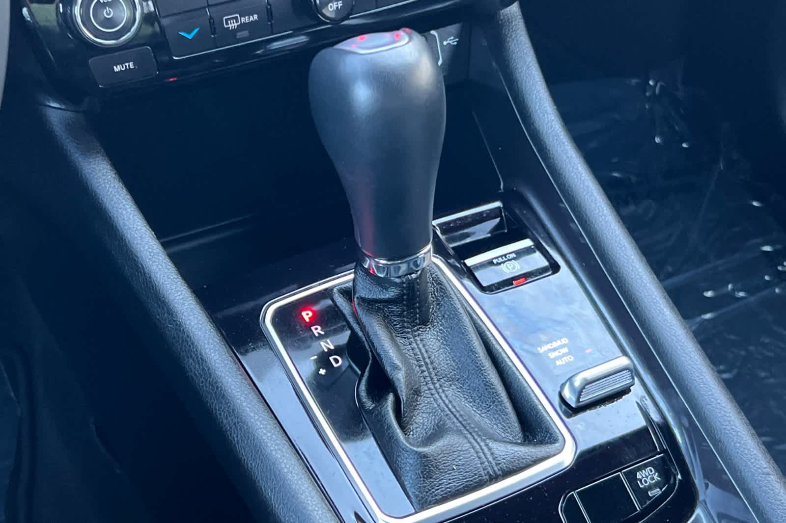 Thumbnail: 2024 Jeep Compass - 23