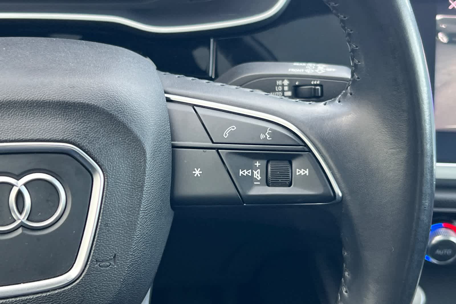 Thumbnail: 2019 Audi Q3 - 27