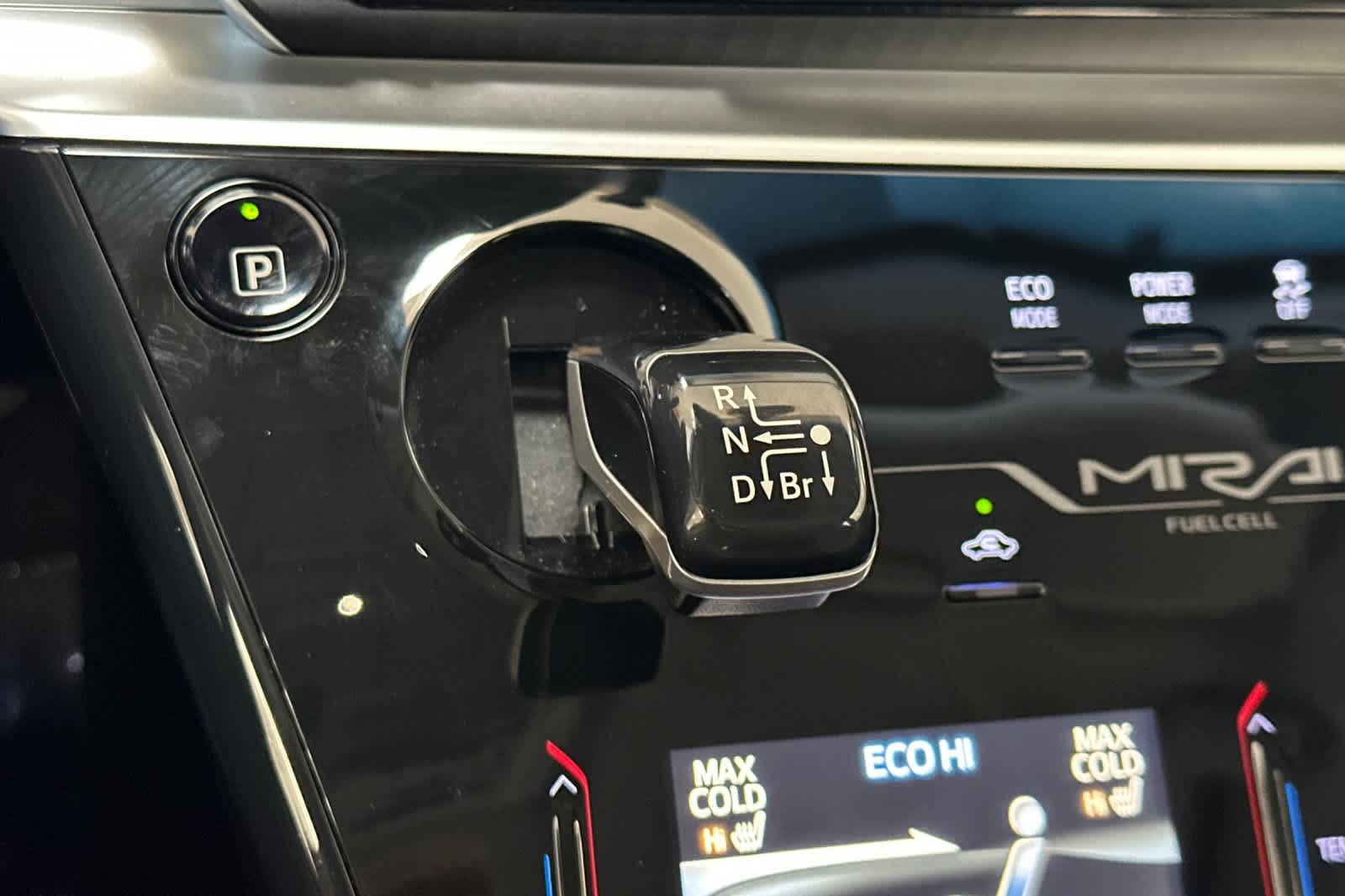 Thumbnail: 2019 Toyota Mirai - 23