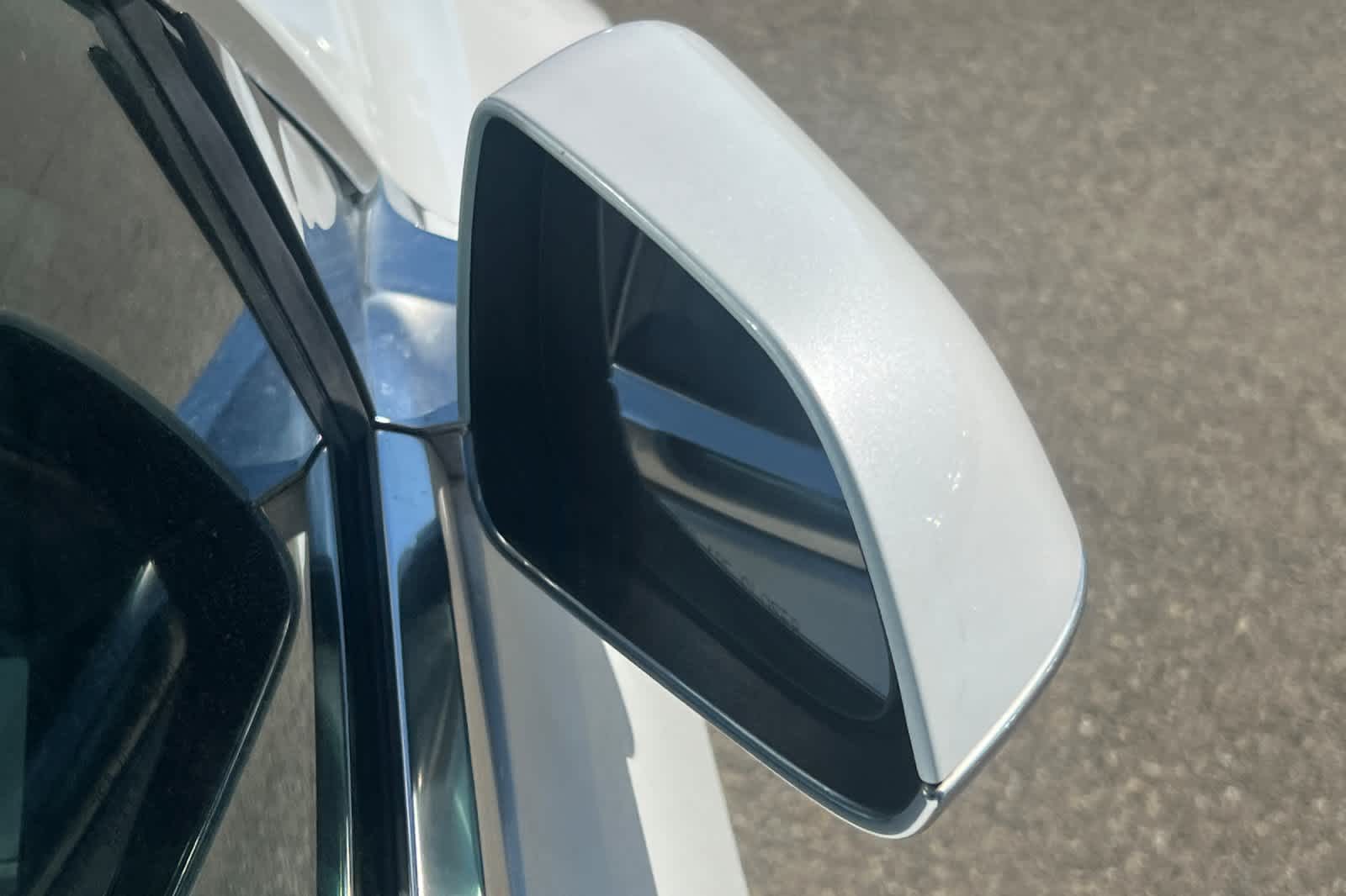 Thumbnail: 2018 Tesla Model 3 - 16