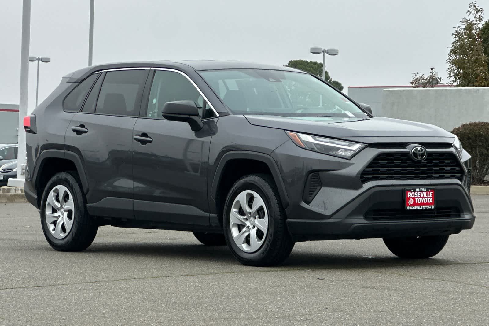 Thumbnail: 2024 Toyota RAV4 - 5