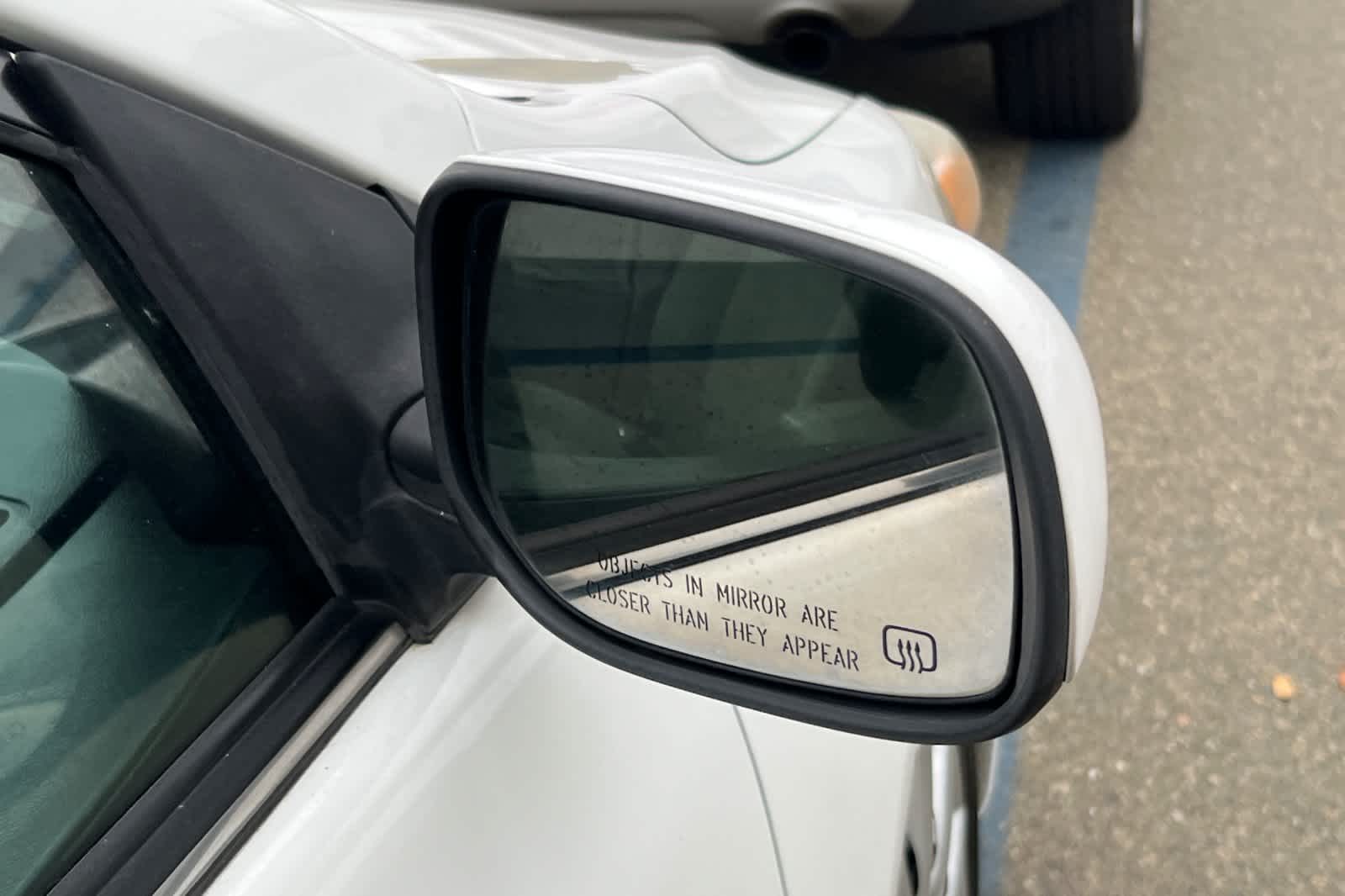 Thumbnail: 2013 Toyota Corolla - 13