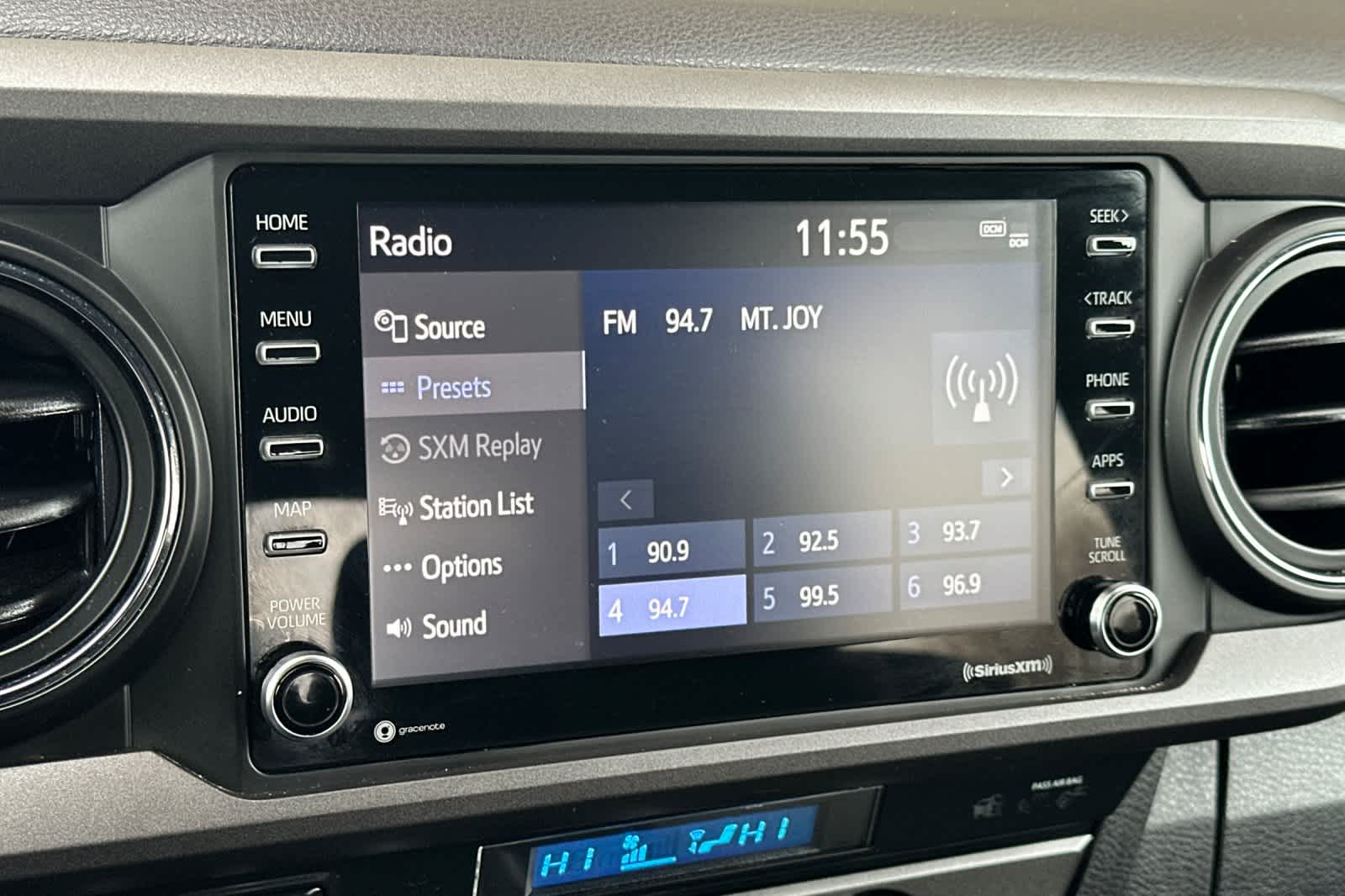 Thumbnail: 2023 Toyota Tacoma - 19