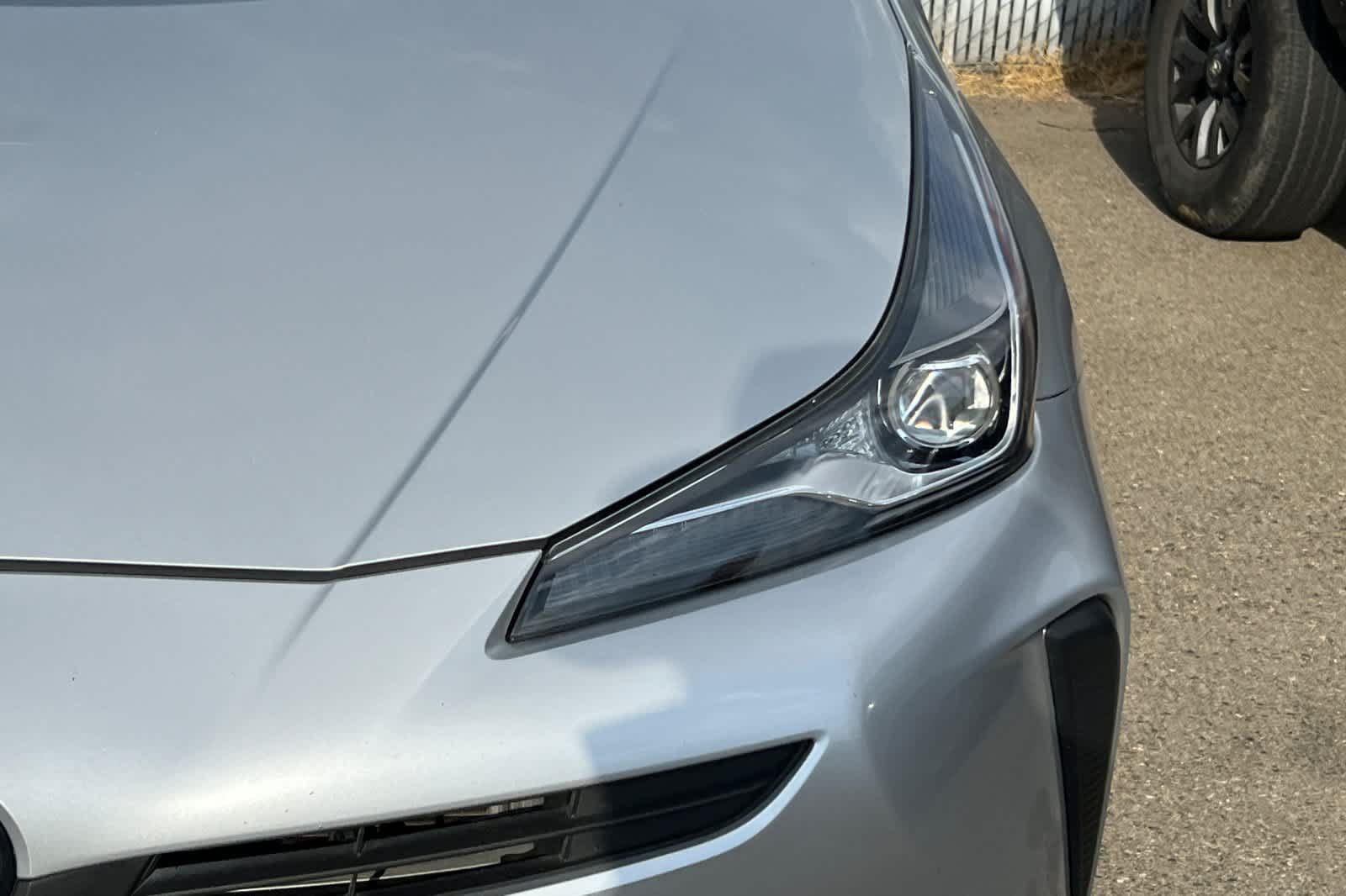 Thumbnail: 2020 Toyota Prius - 10