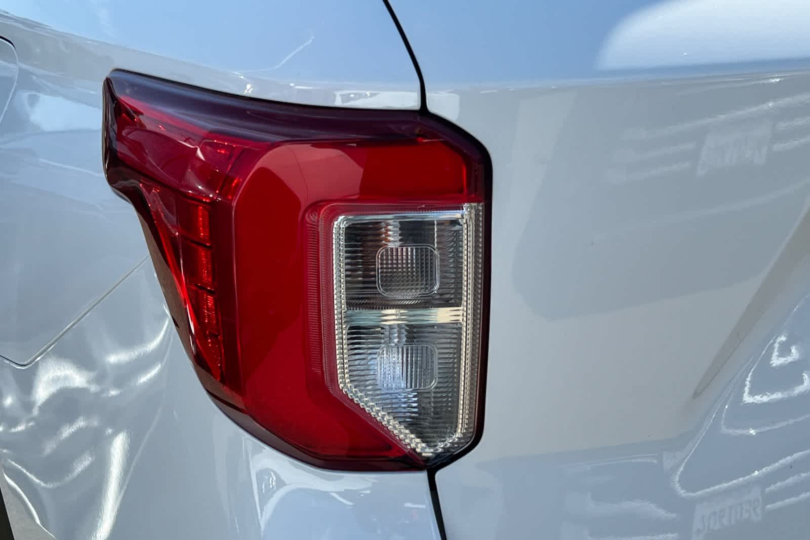 Thumbnail: 2021 Ford Explorer - 15