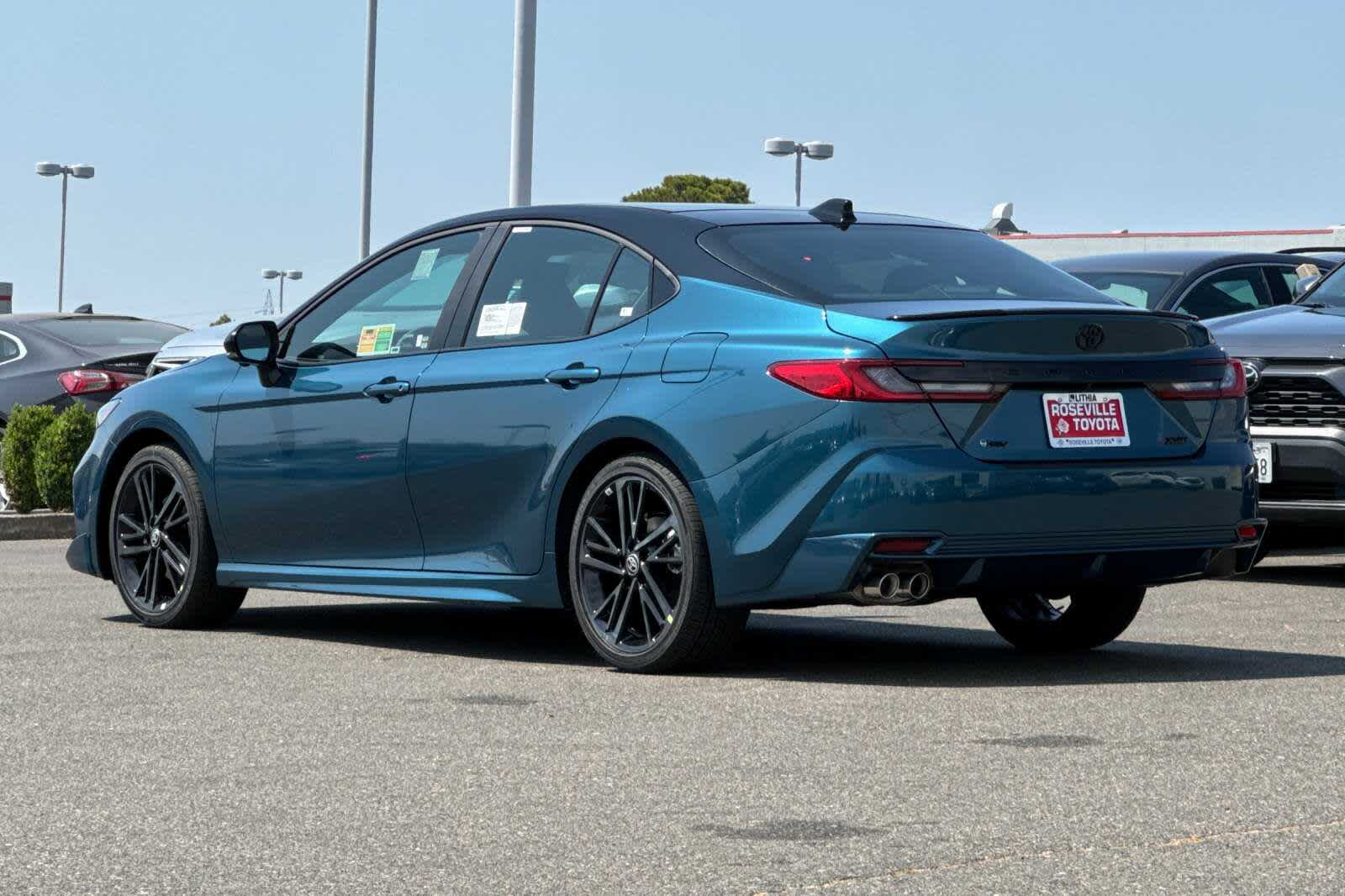 2025 Toyota Camry XSE 6
