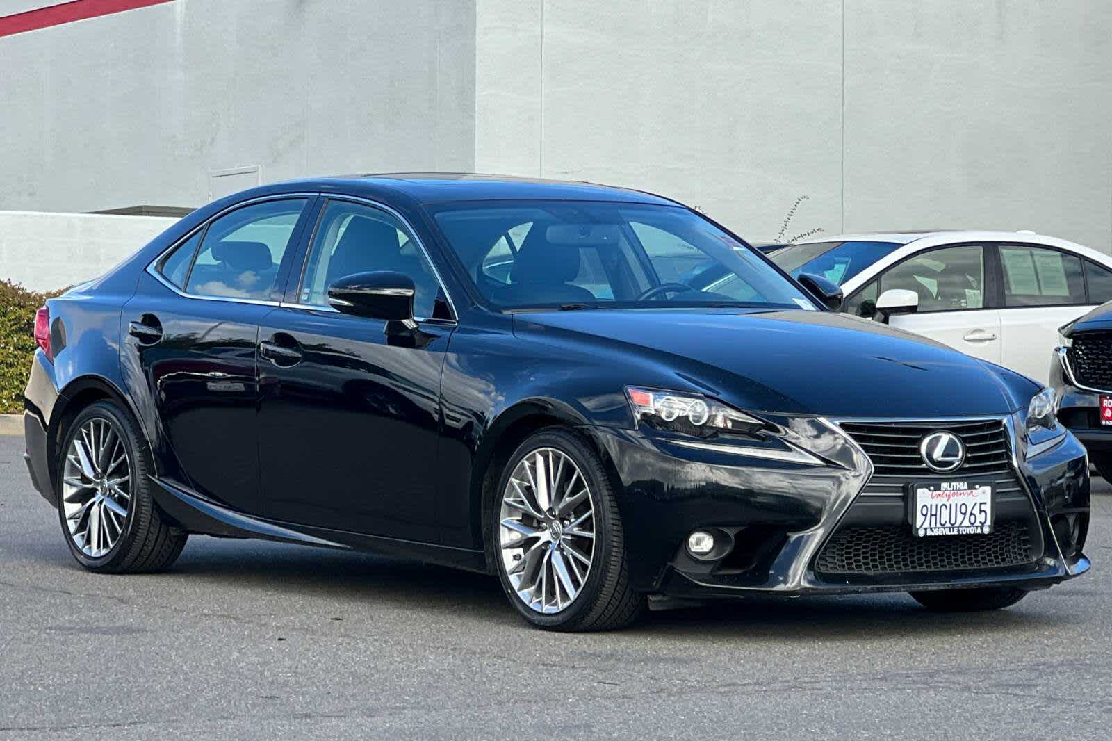 Thumbnail: 2015 Lexus IS - 5