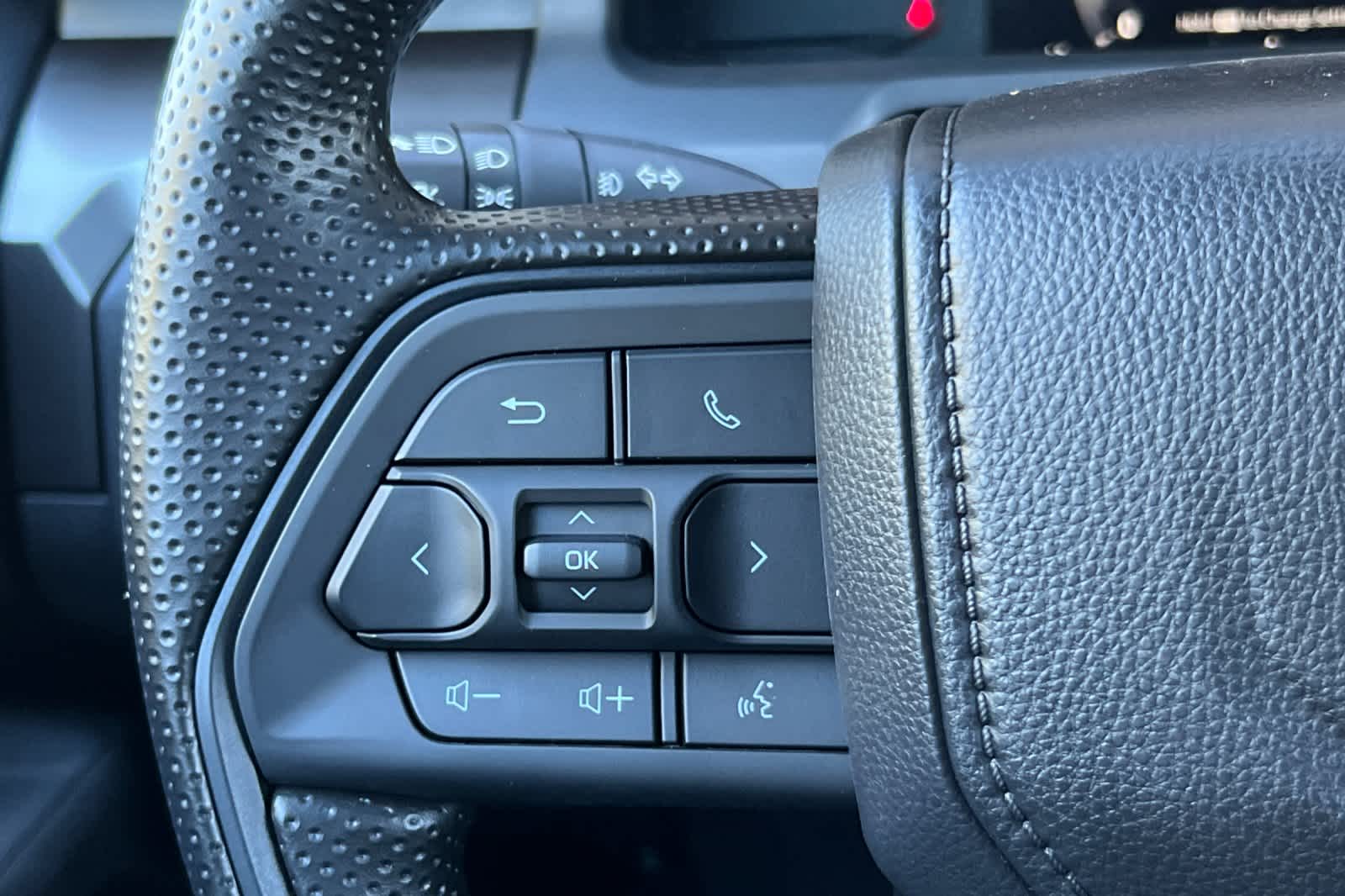 Thumbnail: 2025 Toyota Tacoma - 24