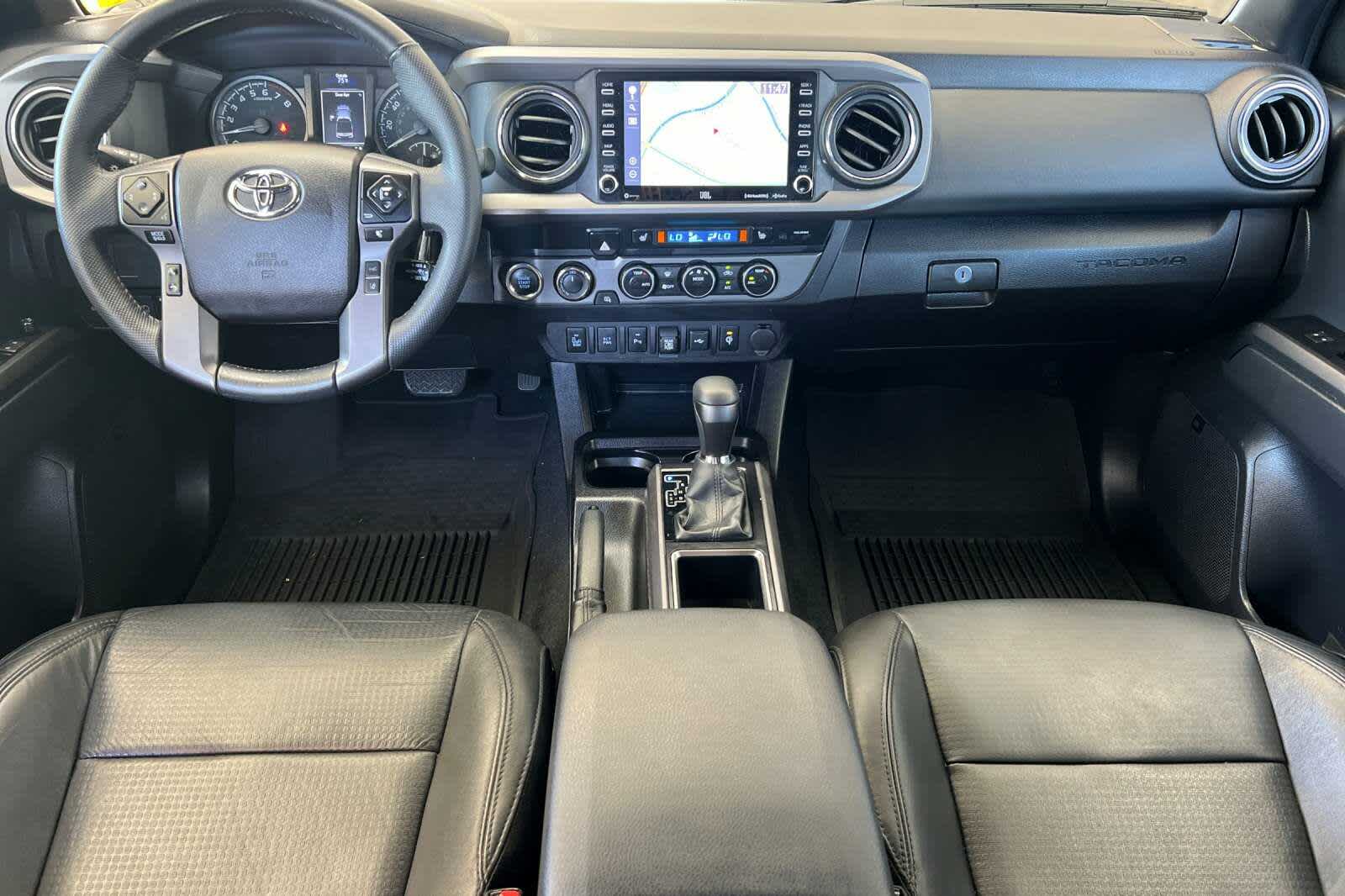 Thumbnail: 2022 Toyota Tacoma - 3
